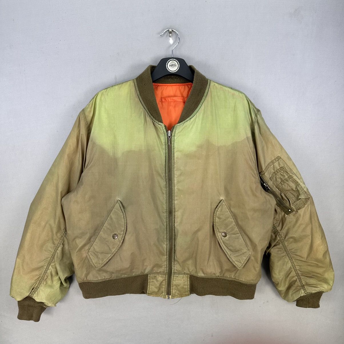 Alpha Industries Vintage Alpha Industries Bomber Jacket Sun Faded Size US M / EU 48-50 / 2 - 1 Thumbnail