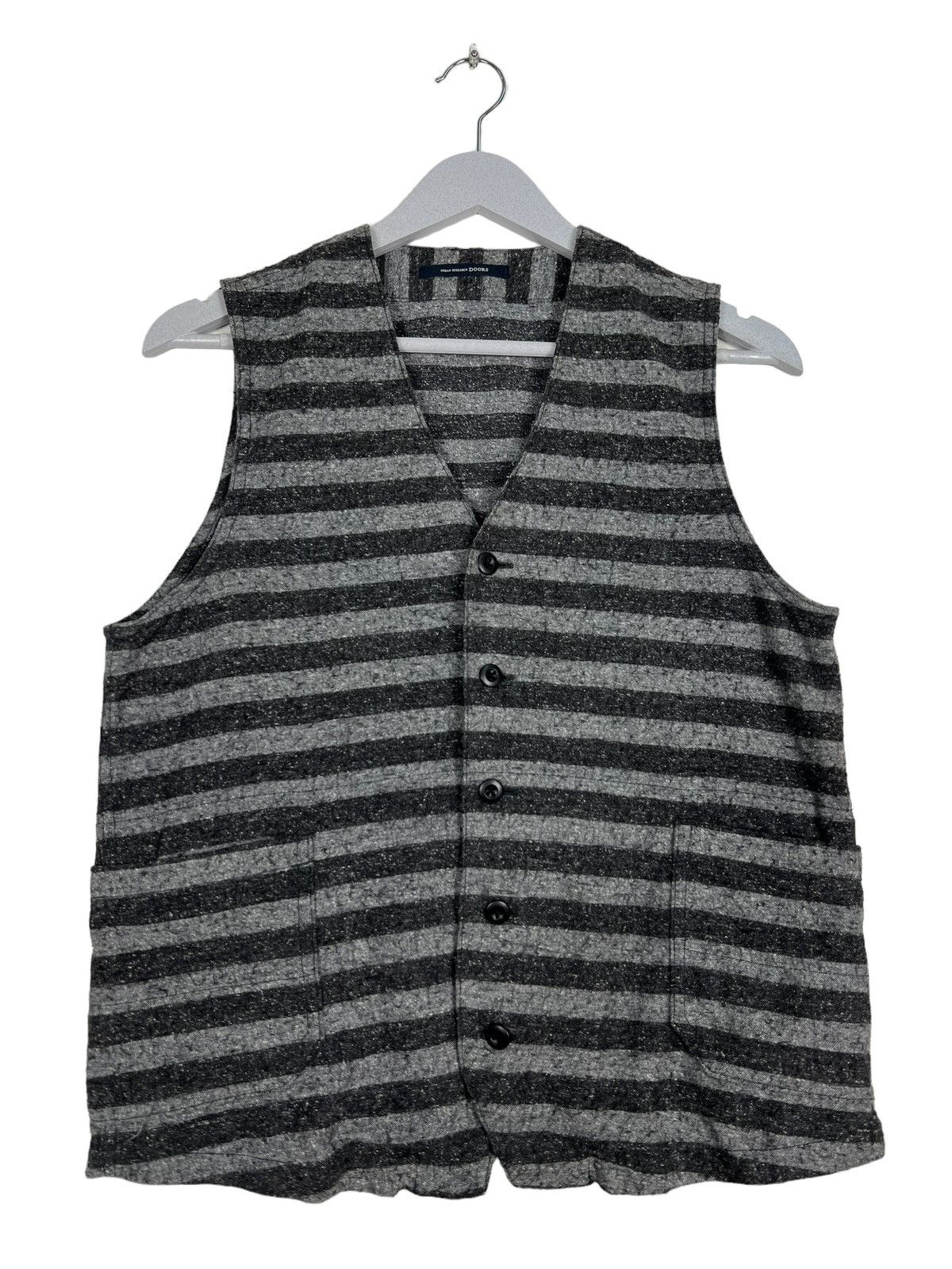 URBAN RESEARCH DOORS 🔥 URBAN RESEACH DOOR PRISONER VEST Size US M / EU 48-50 / 2 - 1 Thumbnail
