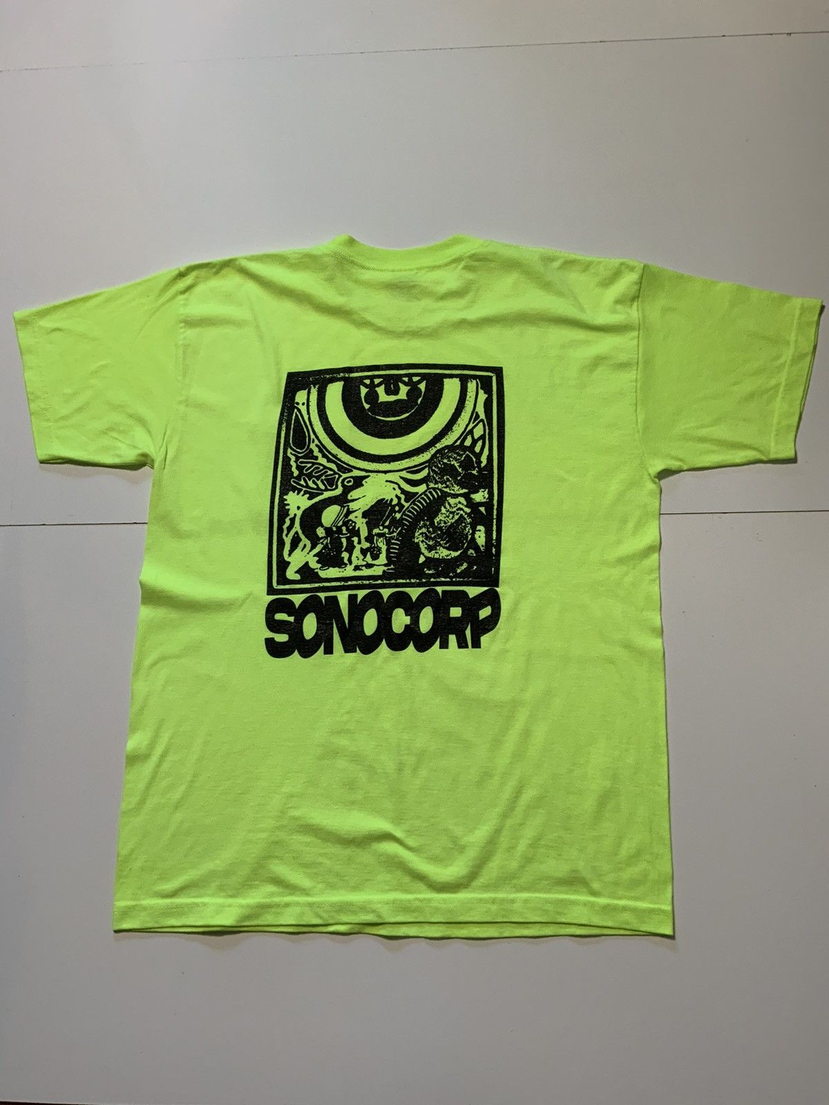 Band Tees Sonocorp Highlight Neon Green Underground Band T-Shirt Size US L / EU 52-54 / 3 - 2 Thumbnail
