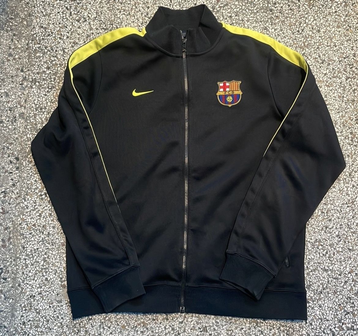 Nike Nike FC Barcelona 2014/15 Black Yellow Track Jacket Size US XL / EU 56 / 4 - 1 Thumbnail