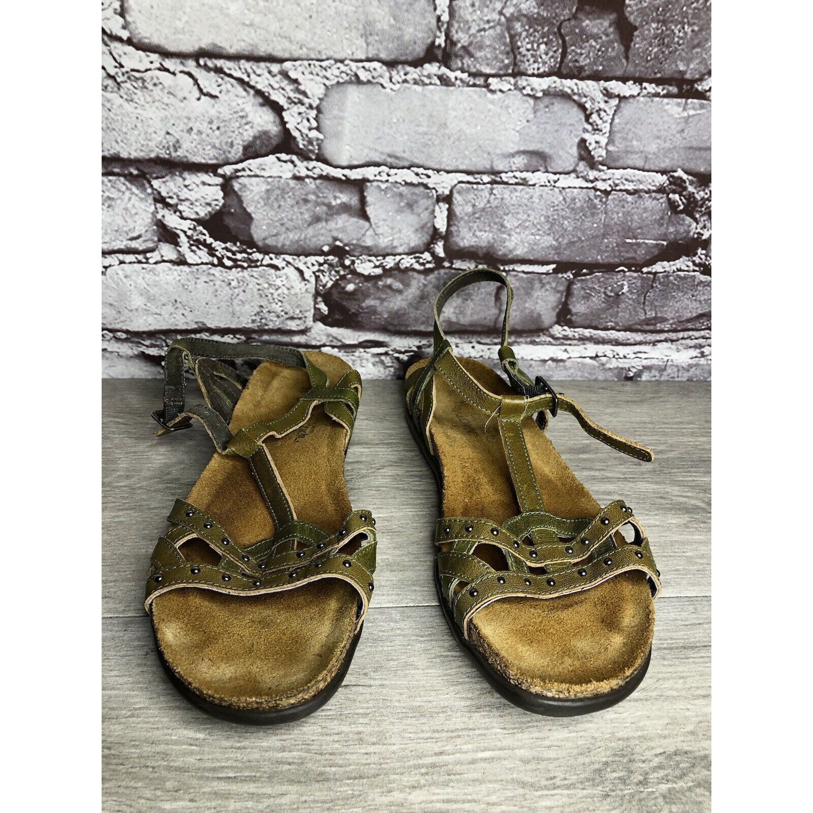 Other Naot Elinor Pine Green Leather Strappy Cork Strap Sandals Wo Size US 7.5 / IT 37.5 - 18 Thumbnail