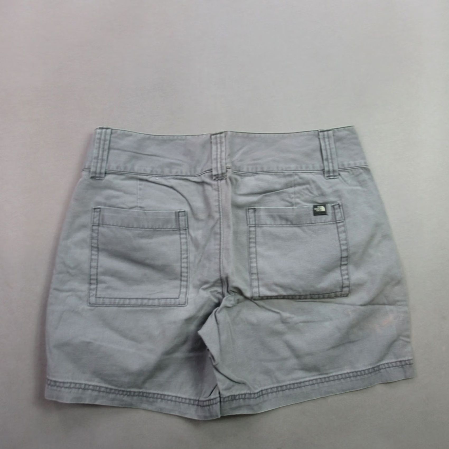 The North Face The North Face Shorts Womens 8 Gray Casual Chino Pockets Lightweight Size 30" / US 8 / IT 44 - 6 Thumbnail