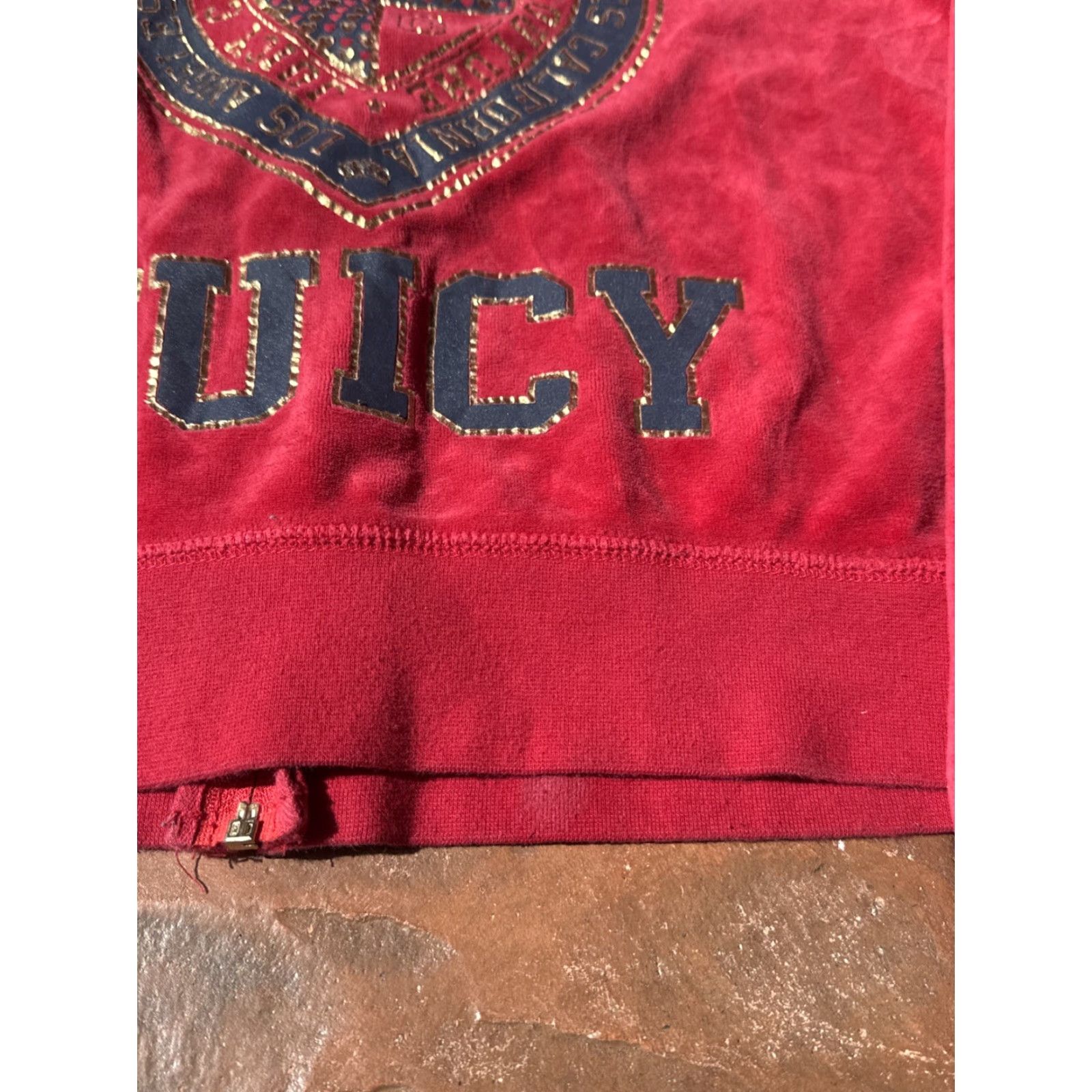 Juicy Couture VINTAGE Juicy Couture Hoodie Large Red Velour Zip Up Rhinestone Bling Full Zip Hooded Womens Casual Retro 2000s Size L / US 10 / IT 46 - 4 Thumbnail