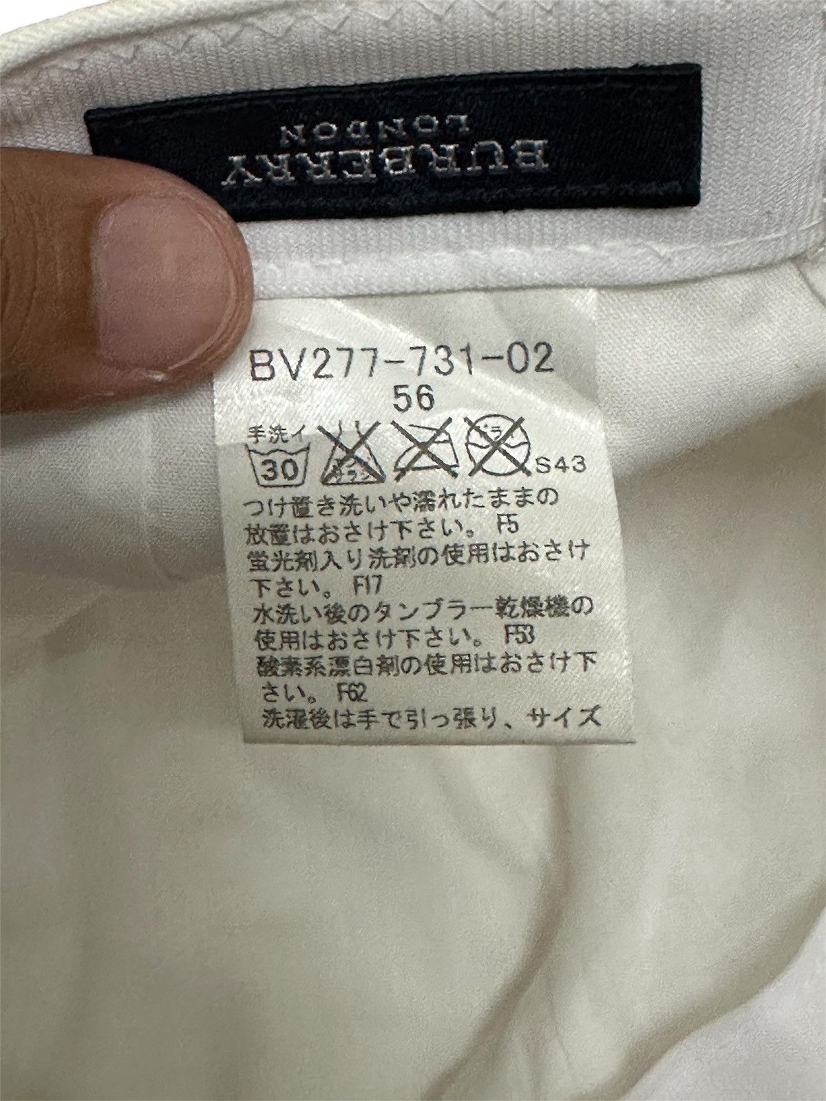 Burberry Burberry London Hat Size ONE SIZE - 10 Thumbnail