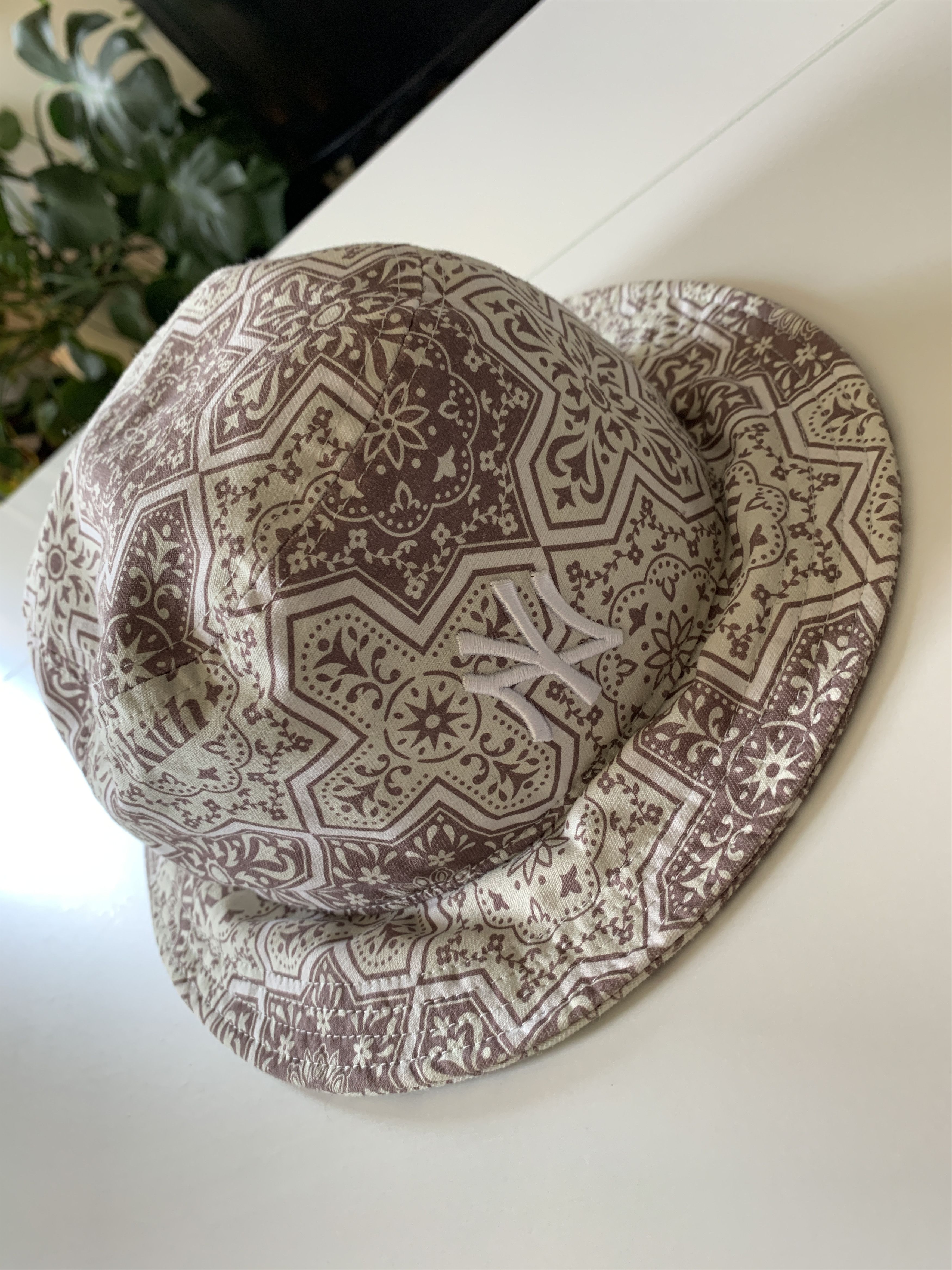 Kith Kith Deconstructed Bandana Bucket Hat | Grailed