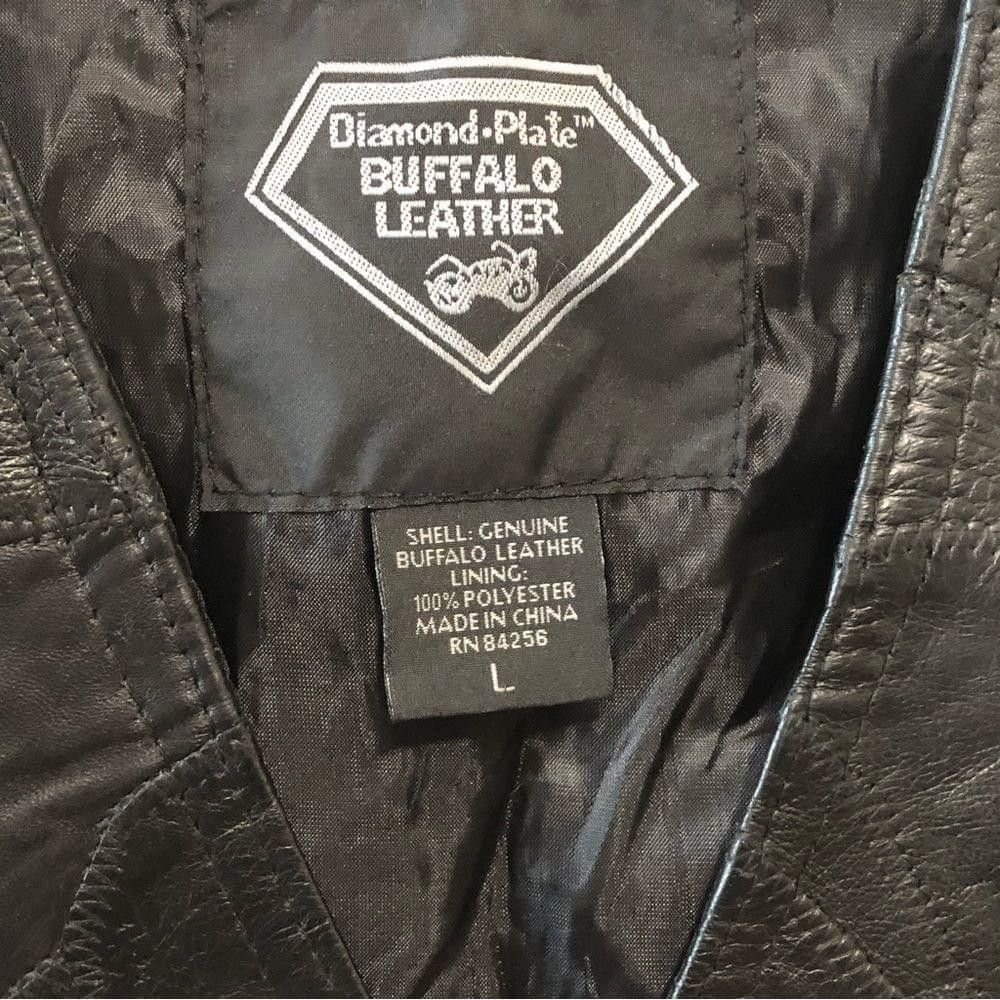 Other NWOT genuine Buffalo leather eagle patch biker black vest L Size US L / EU 52-54 / 3 - 4 Thumbnail