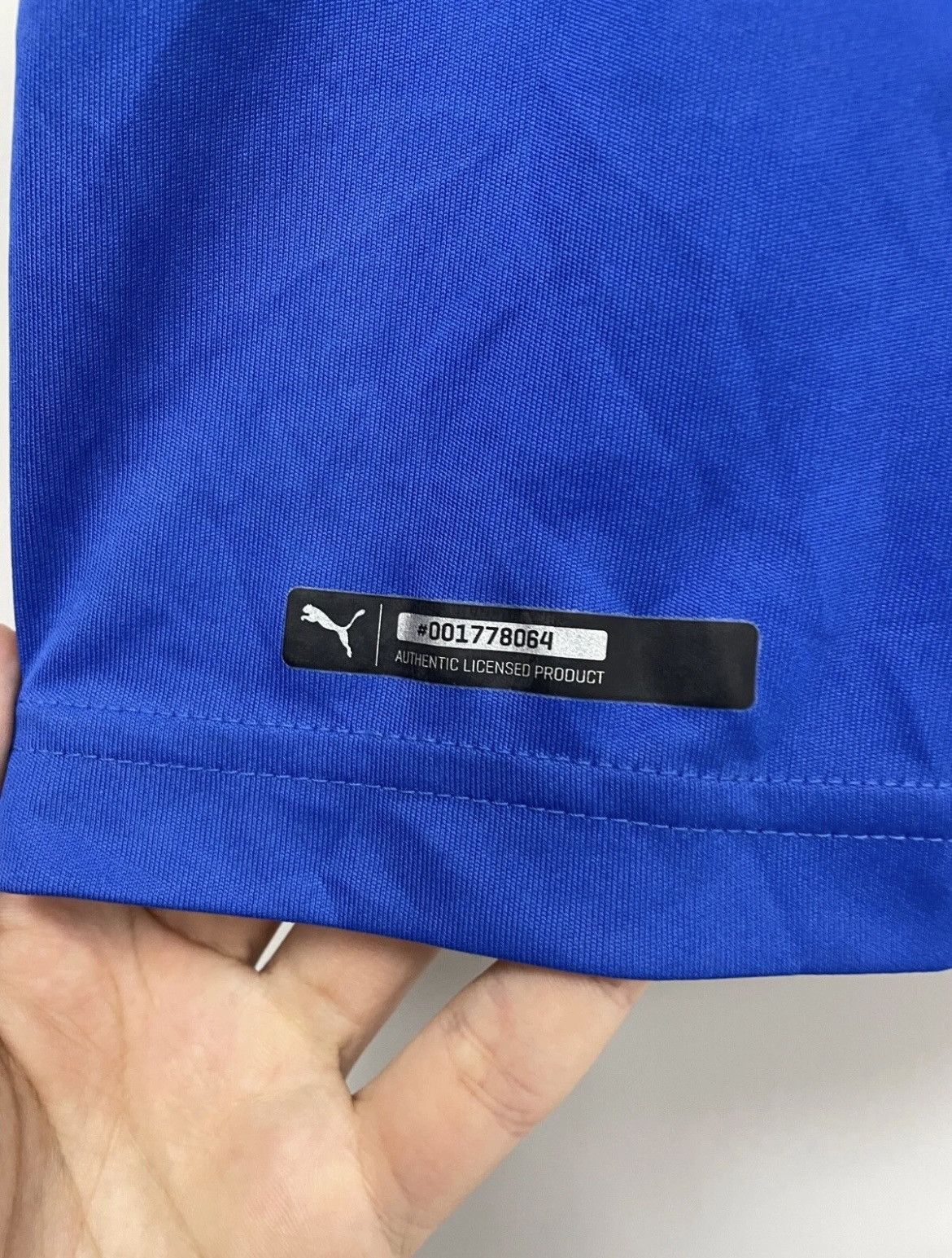 Puma ITALY 2014/2015 HOME SHIRT FOOTBALL SOCCER JERSEY PUMA Size US M / EU 48-50 / 2 - 5 Thumbnail