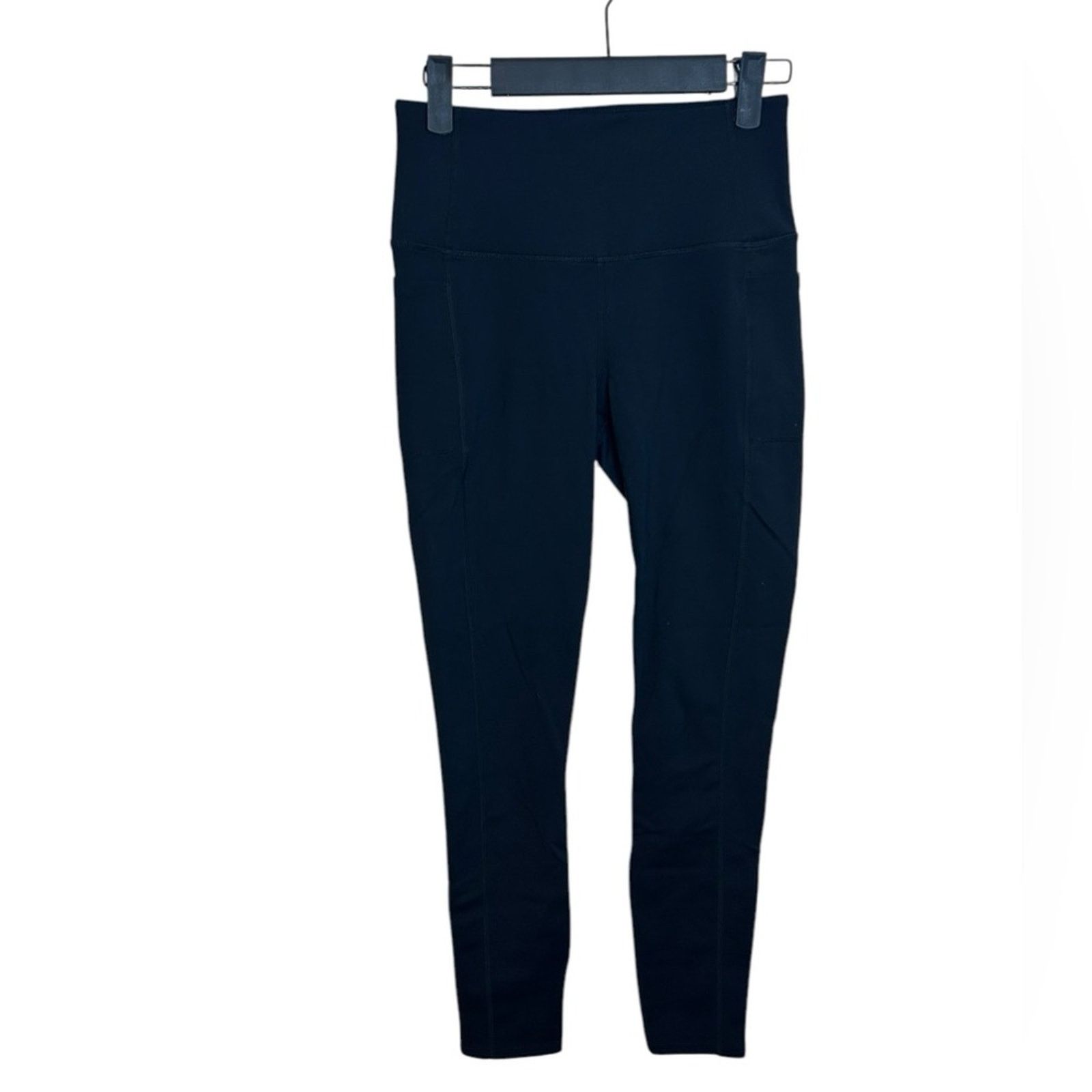 SKECHERS Skechers Black High-Waisted 7/8 Pocket Leggings Size 27" / US 4 / IT 40 - 1 Thumbnail