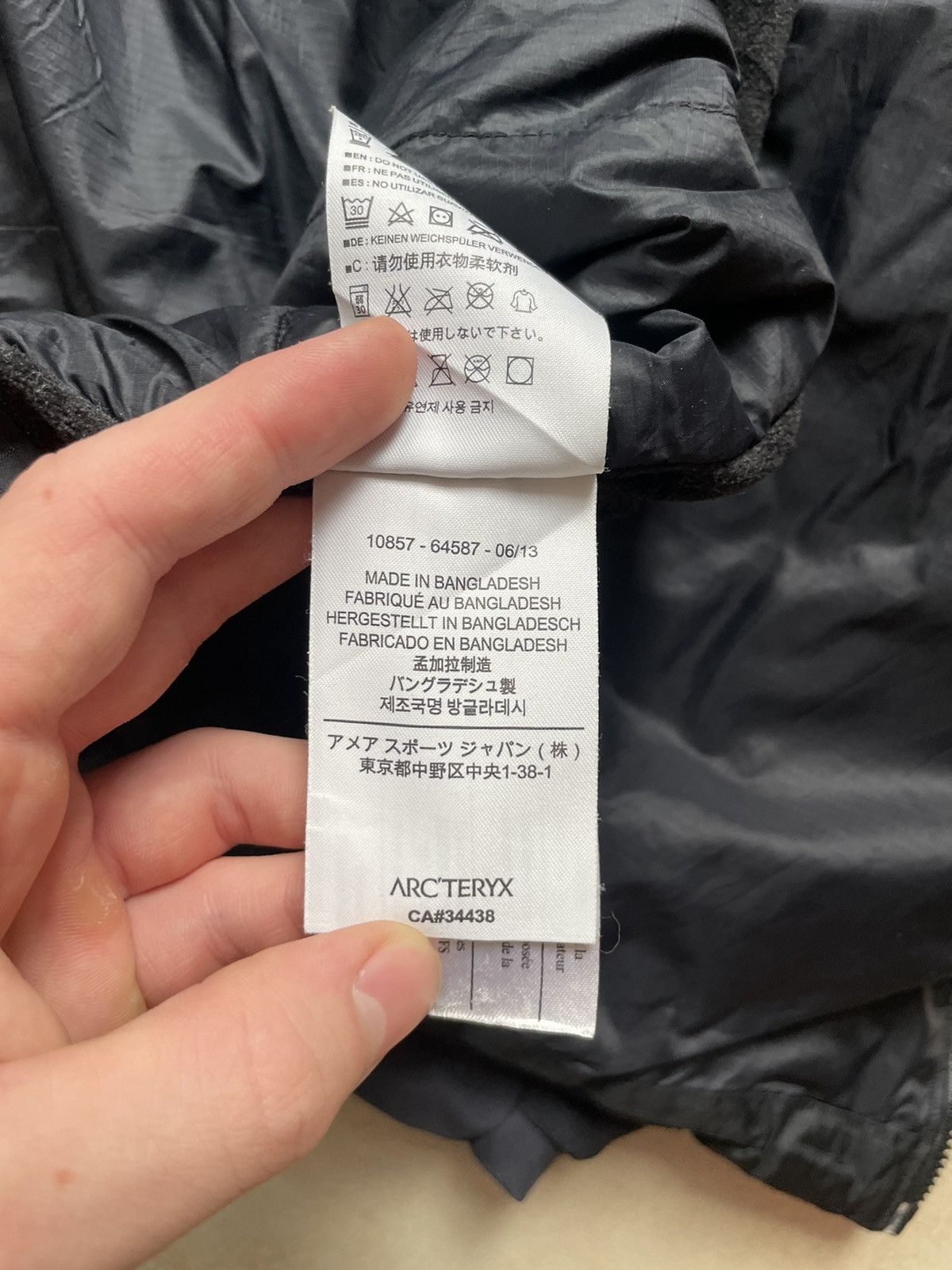 Arc'teryx Arcteryx Atom hoody black jacket gorpcore black Size US M / EU 48-50 / 2 - 10 Thumbnail