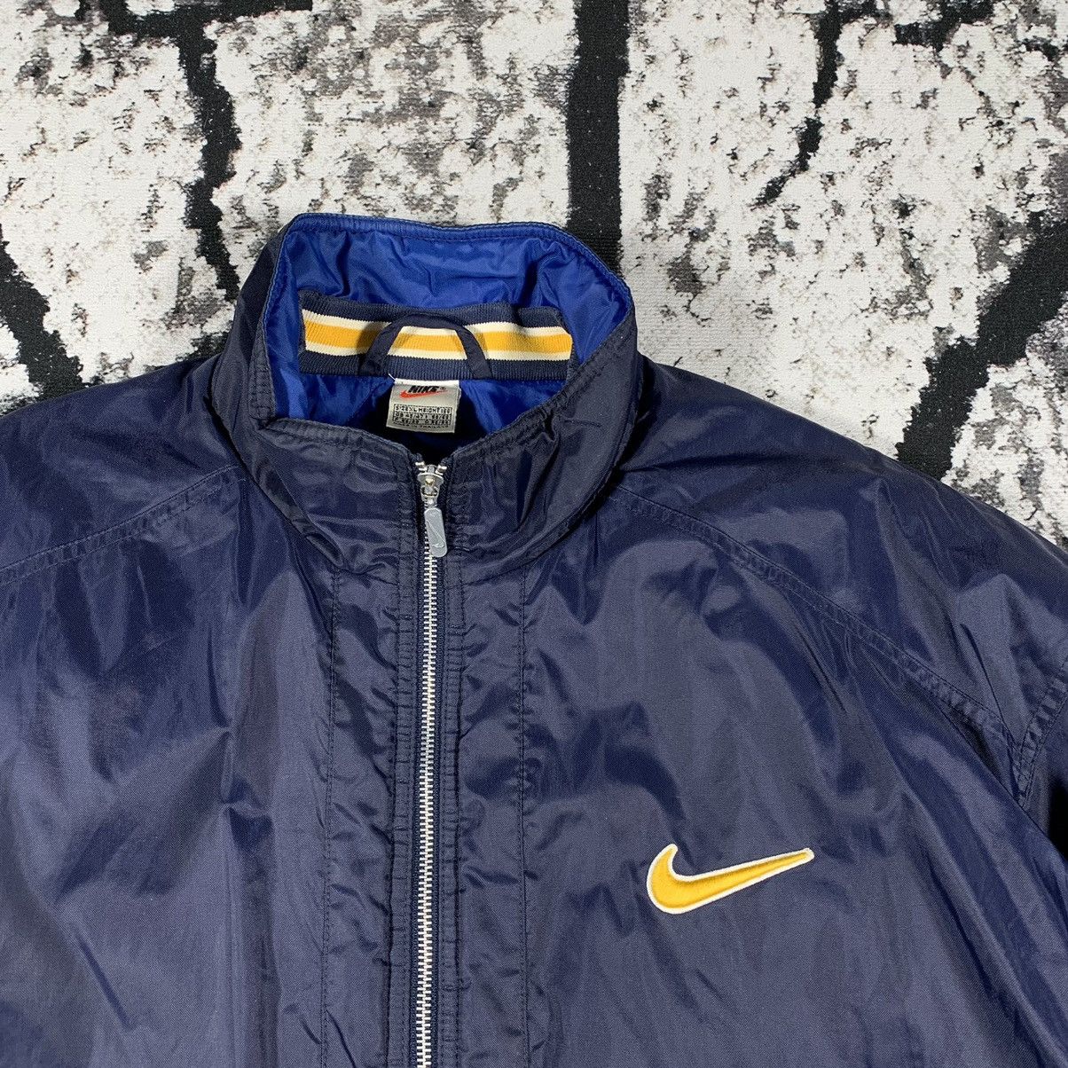 Nike × Vintage VINTAGE 90S NIKE CENTER SWOOSH SPELLOUT BIG LOGO JACKET Size US XL / EU 56 / 4 - 8 Thumbnail