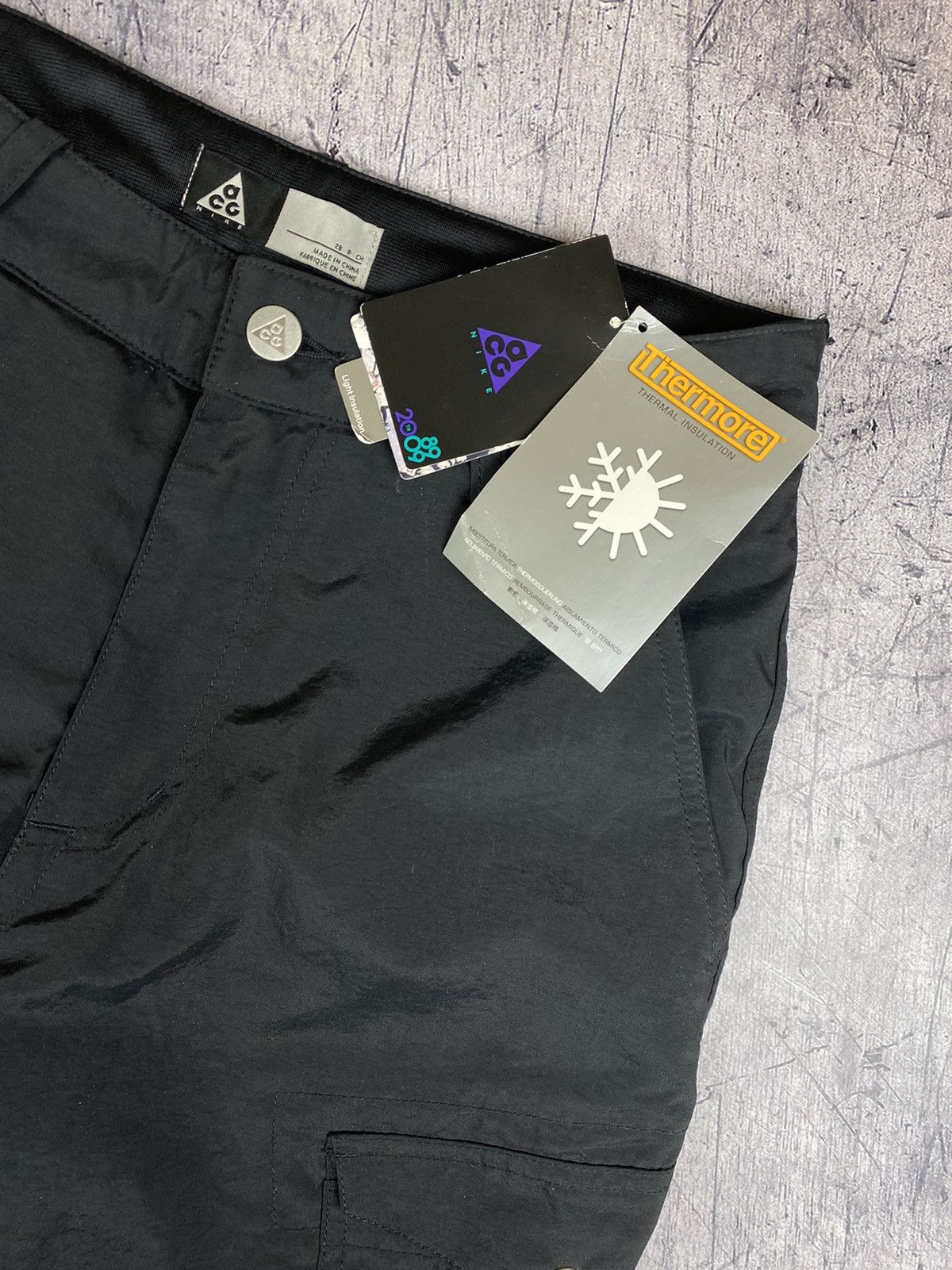Nike Vintage Nike ACG Cargo Pants Outdoor Life Size 28 Size US 28 / EU 44 - 4 Thumbnail