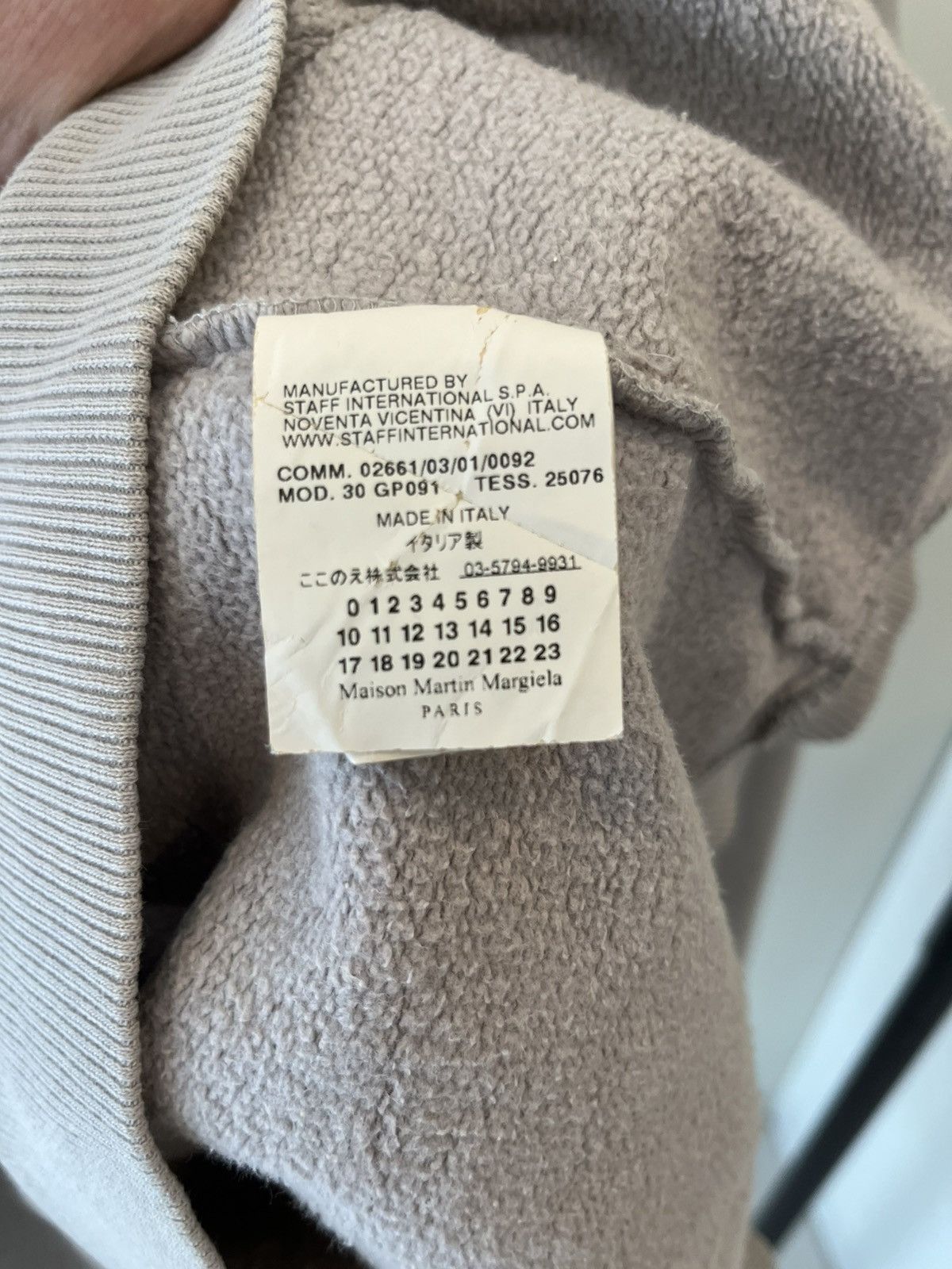 Maison Margiela Margiela Broken Vinyl Sweatshirt Size US M / EU 48-50 / 2 - 7 Thumbnail