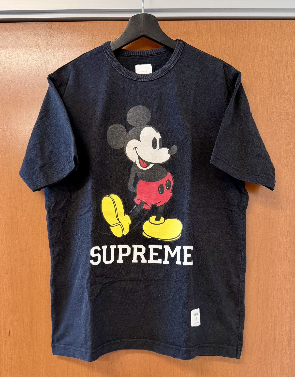 Supreme FW09 Mickey Mouse Shirt Size US S / EU 44-46 / 1 - 1 Thumbnail