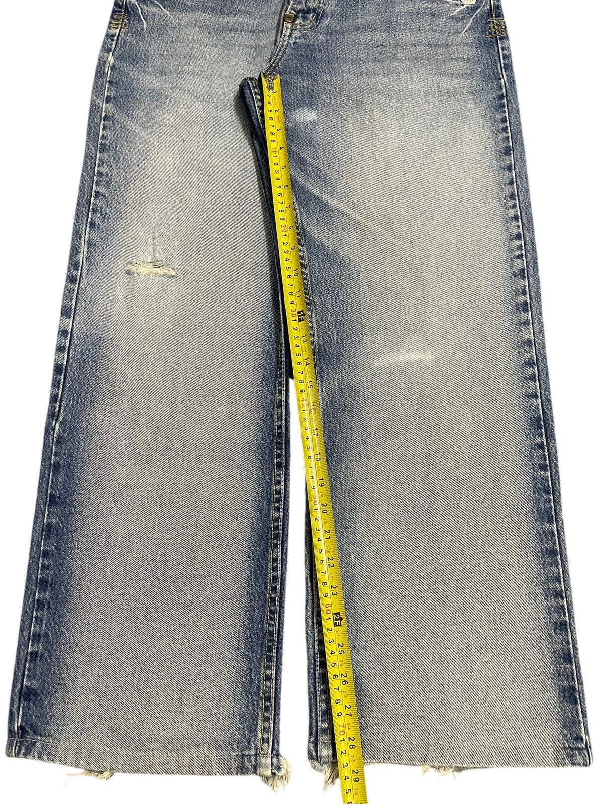 Akademiks Vintage Japanese Akademiks Blue Wash Distress Baggy Jeans Size US 35 - 14 Thumbnail