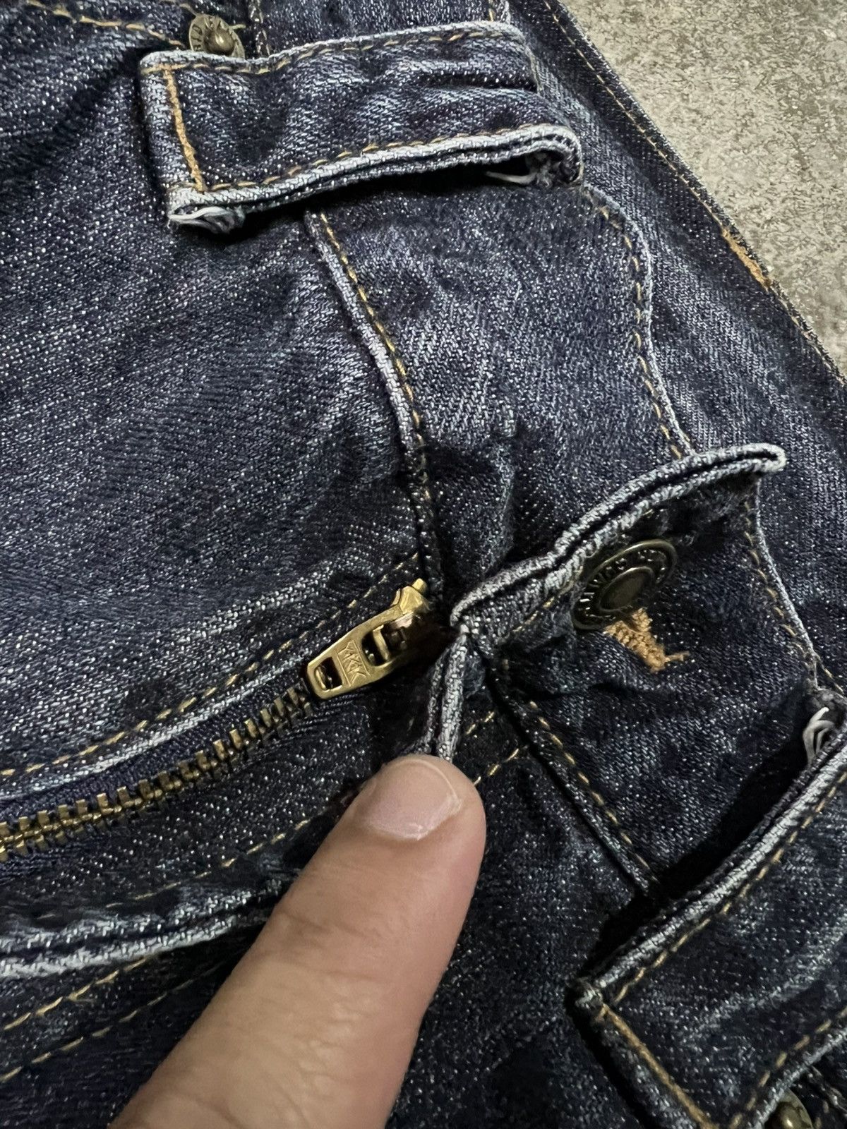 Japanese Brand 💥FLARE💥UNBRAND SUKAJAN DRAGON JEAN Size US 33 - 13 Thumbnail