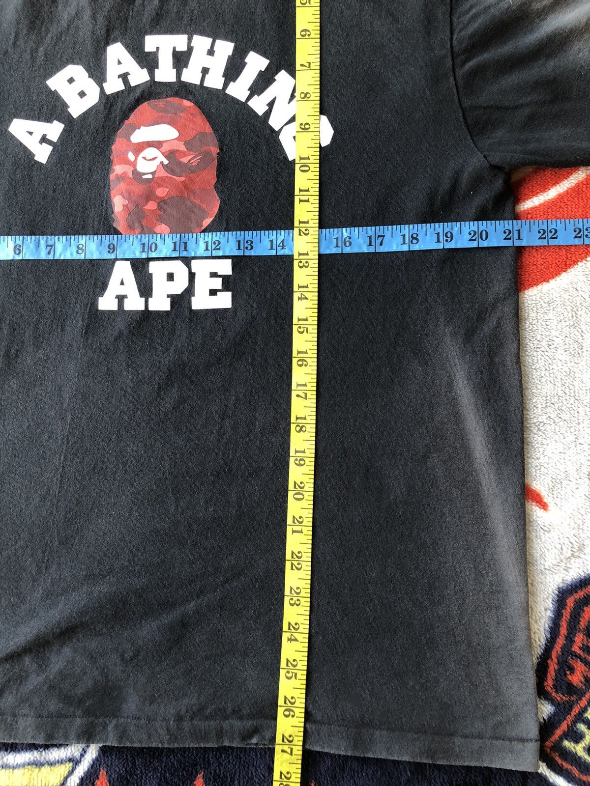 Bape Vintage A Bathing Ape Logo Sun Faded Shirt Tee Size US L / EU 52-54 / 3 - 11 Thumbnail