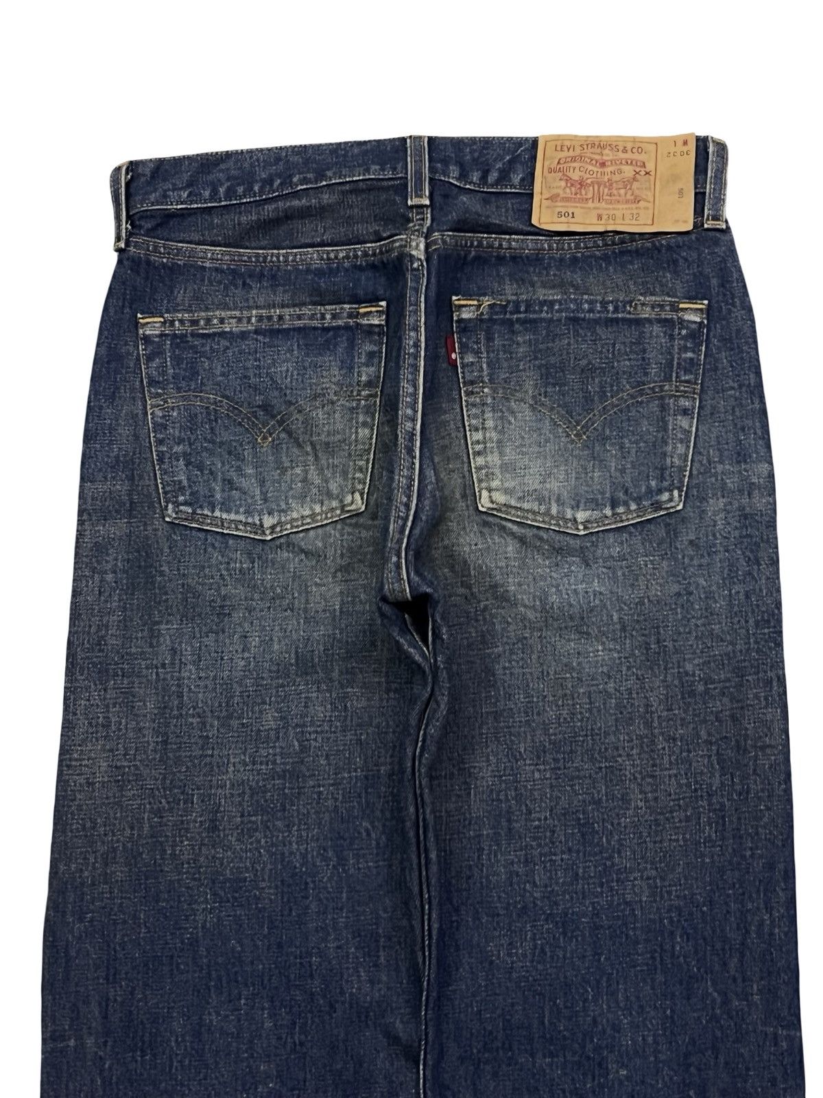 Levi's Vintage 90s Levi’s 501 XX Denim Japan | Vintage Faded | W30 Size US 30 / EU 46 - 5 Thumbnail