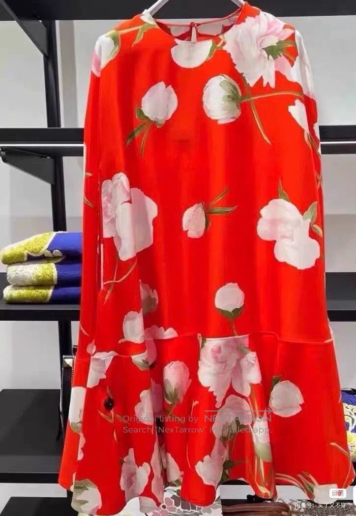 Valentino Valentino Silk cloak Size XXS / US 00 / IT 34 - 2 Thumbnail