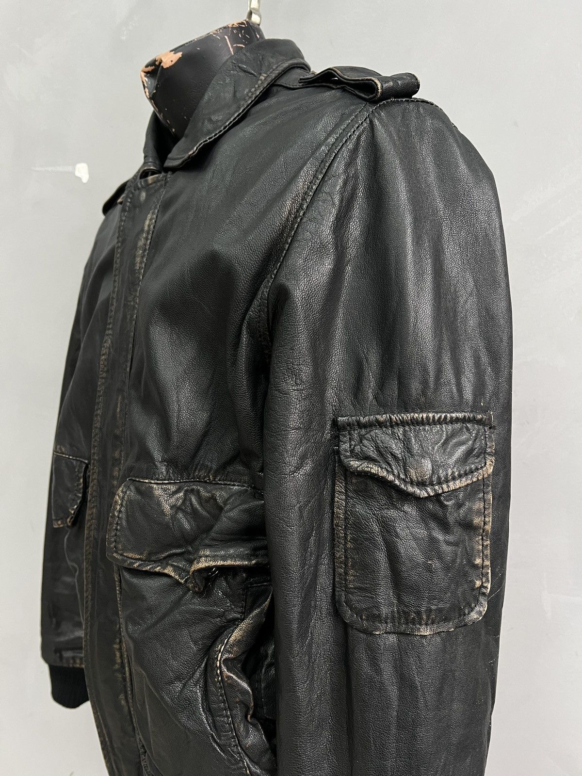Schott Aviation leather distressed leather jacket y2k style hype Size US L / EU 52-54 / 3 - 3 Thumbnail