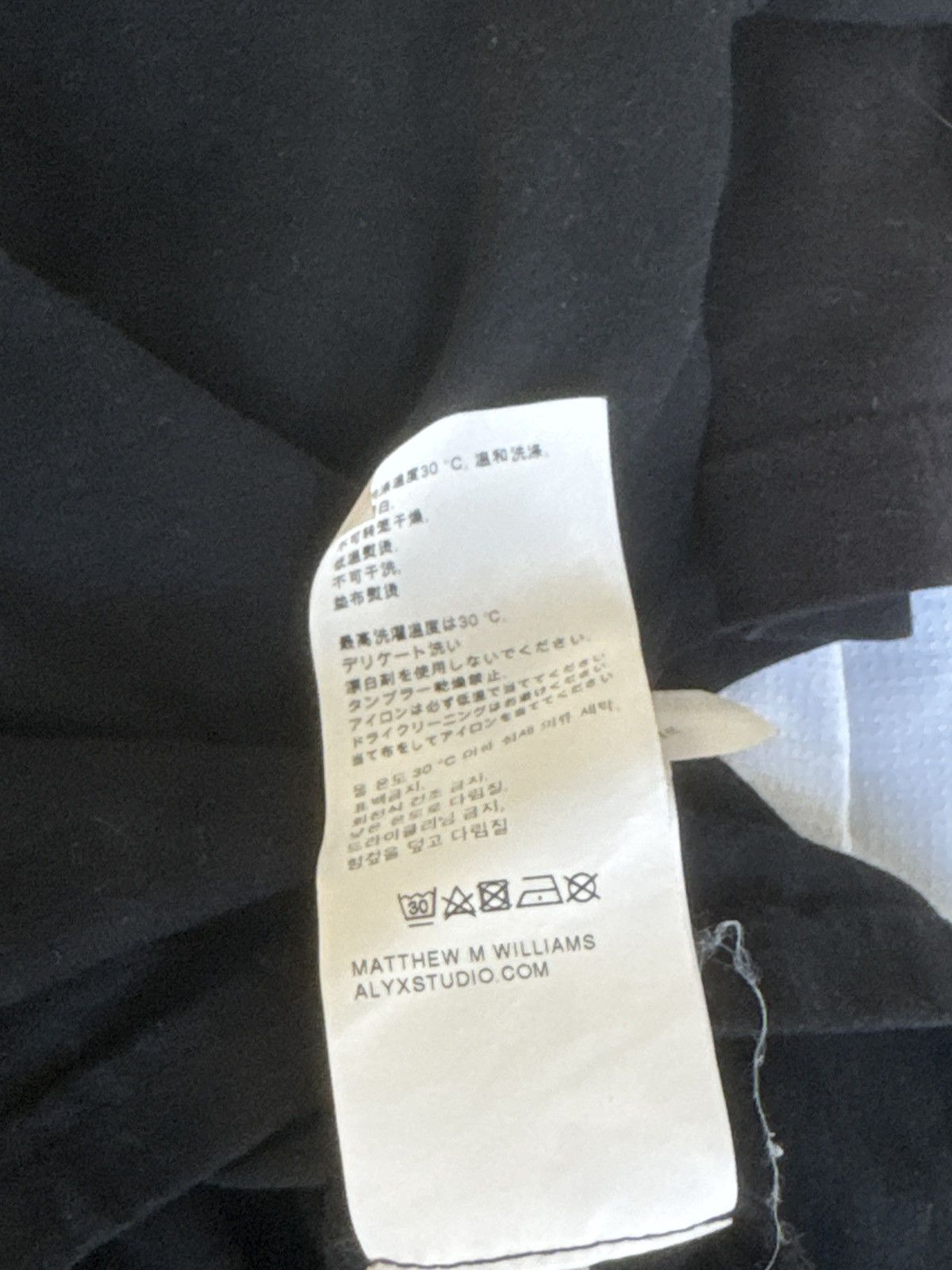 1017 ALYX 9SM vintage t shirt Size US S / EU 44-46 / 1 - 5 Thumbnail