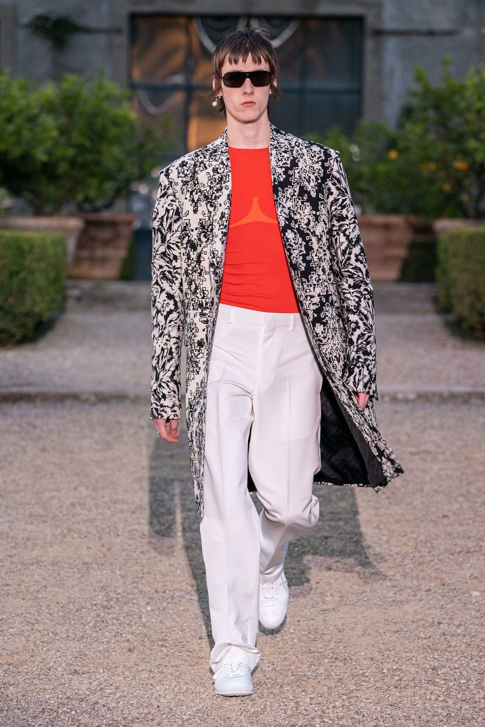 Givenchy givenchy jacquard ss2020 runway coat 44 men xs boxy Size US XS / EU 42 / 0 - 2 Thumbnail