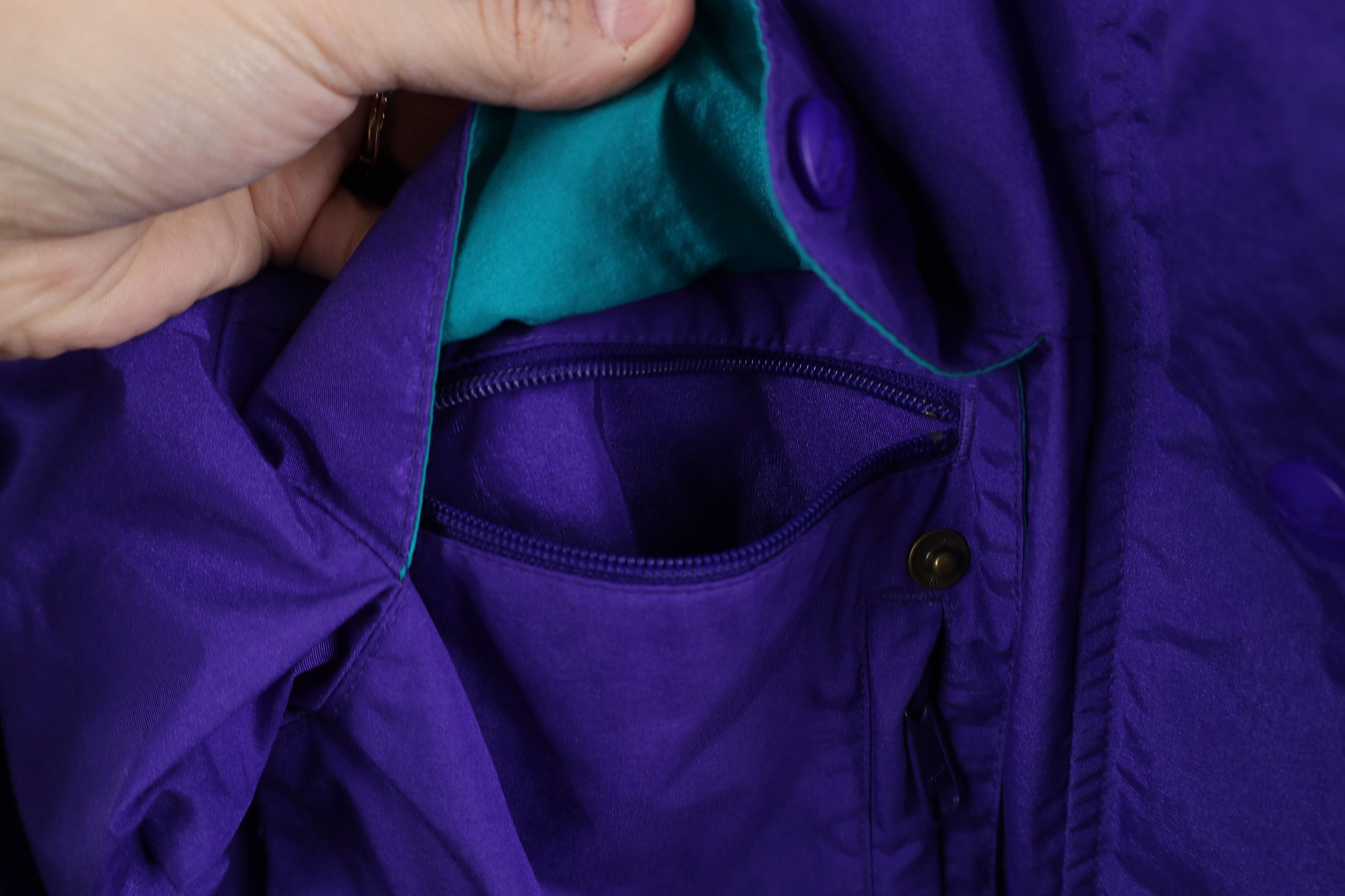 L.L. Bean × Vintage Vintage 90s LL Bean Waterproof Full Zip Rain Jacket Purple Size US M / EU 48-50 / 2 - 6 Thumbnail