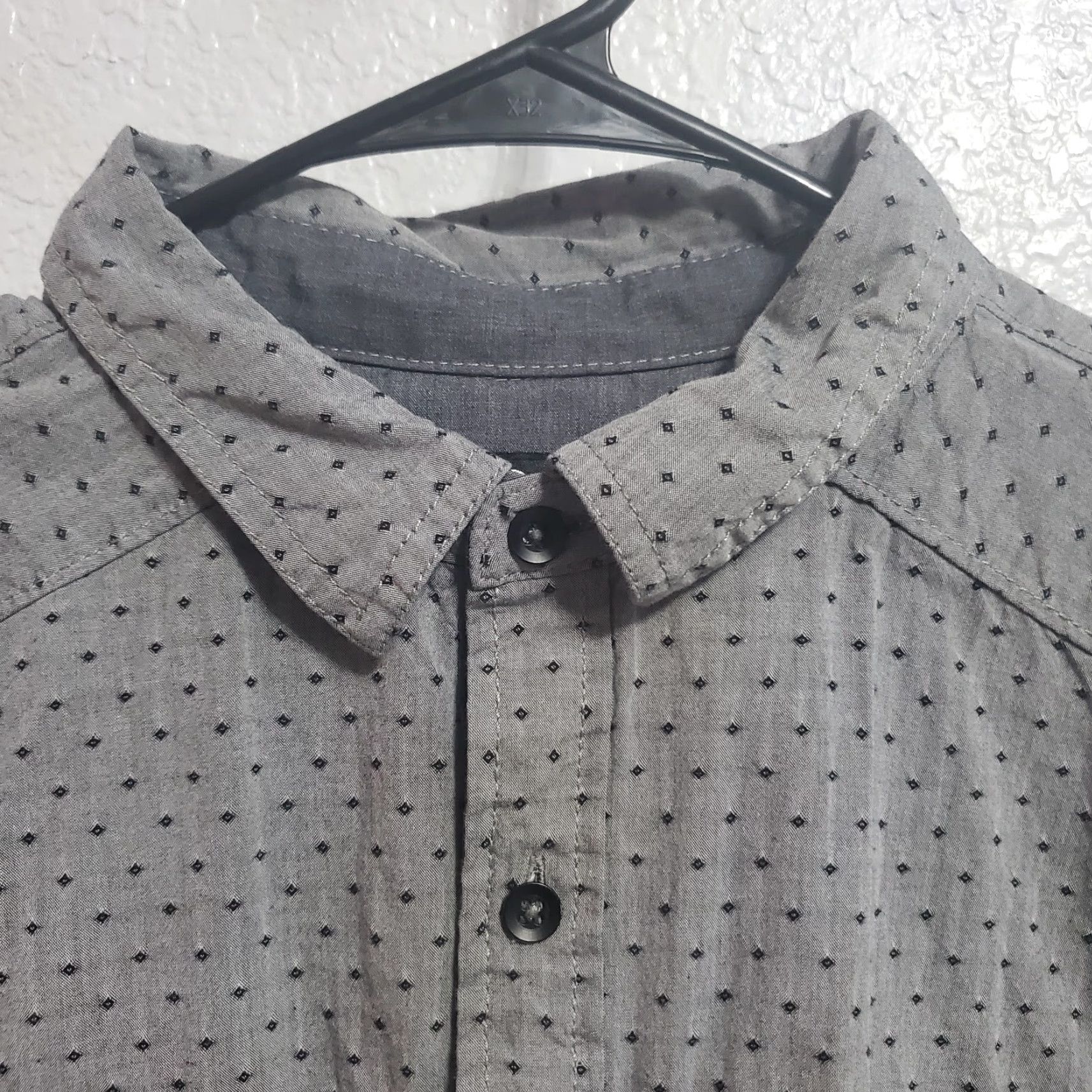 Vintage Rock & Republic Shirt Men L Gray Black Print Button Up Roll Tab Sleeve Casual Size US L / EU 52-54 / 3 - 4 Thumbnail