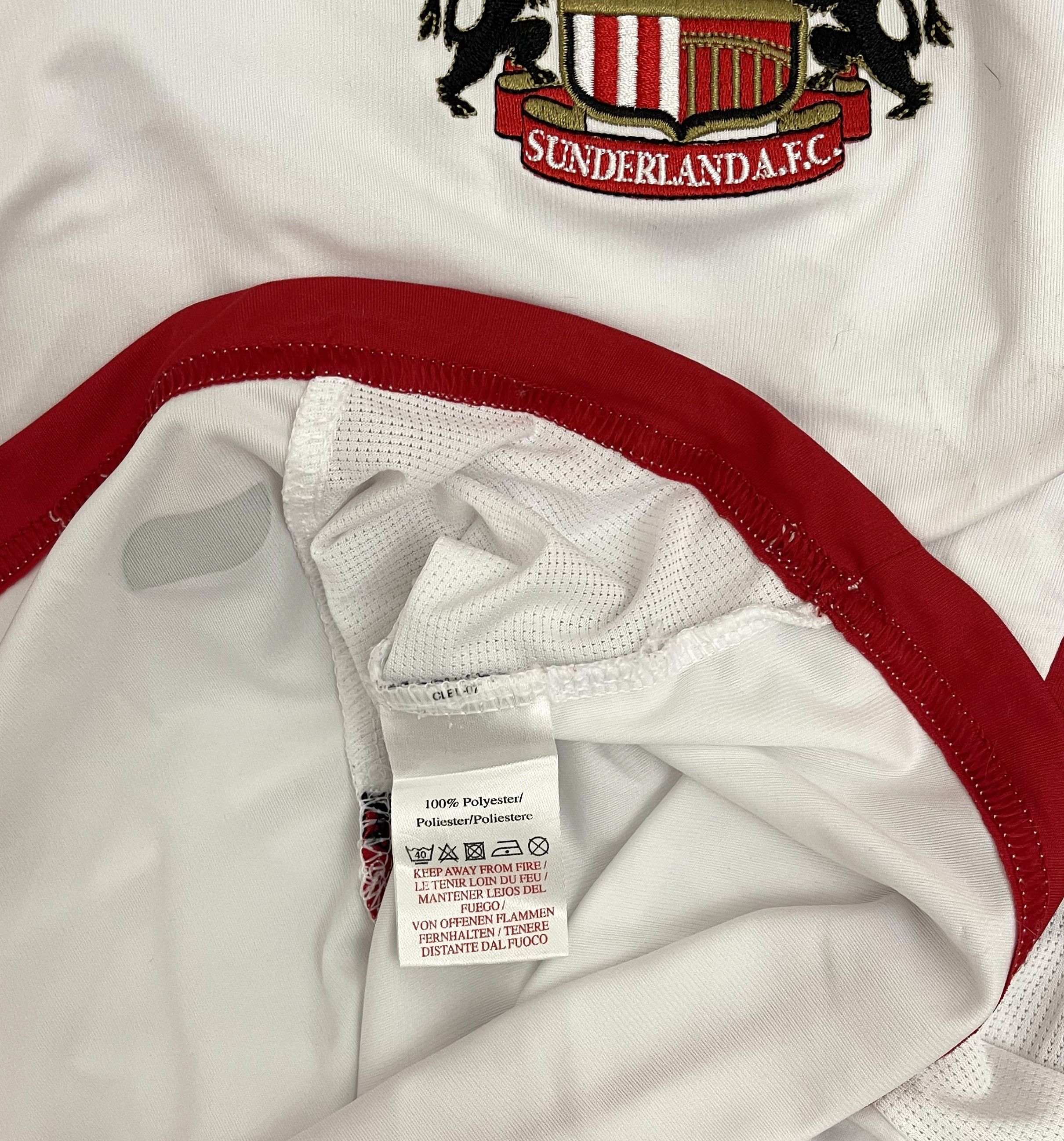 Umbro Umbro SUNDERLAND A.F.C. Size US L / EU 52-54 / 3 - 5 Thumbnail