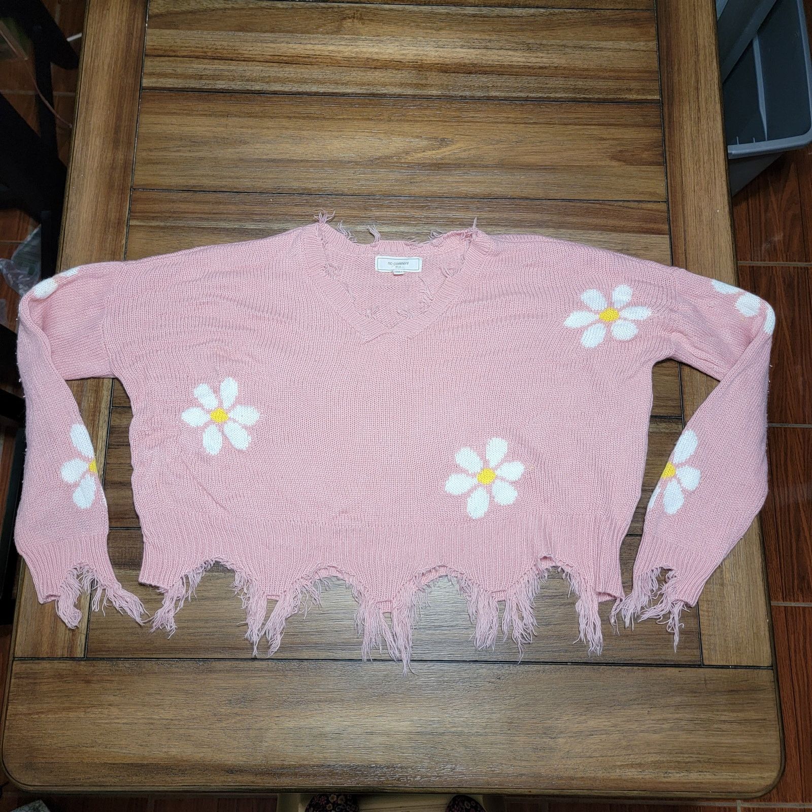 Other No Comment LS Pink Knit Crop Sweater w/ Raw Hem -Size Medium Size M / US 6-8 / IT 42-44 - 1 Thumbnail