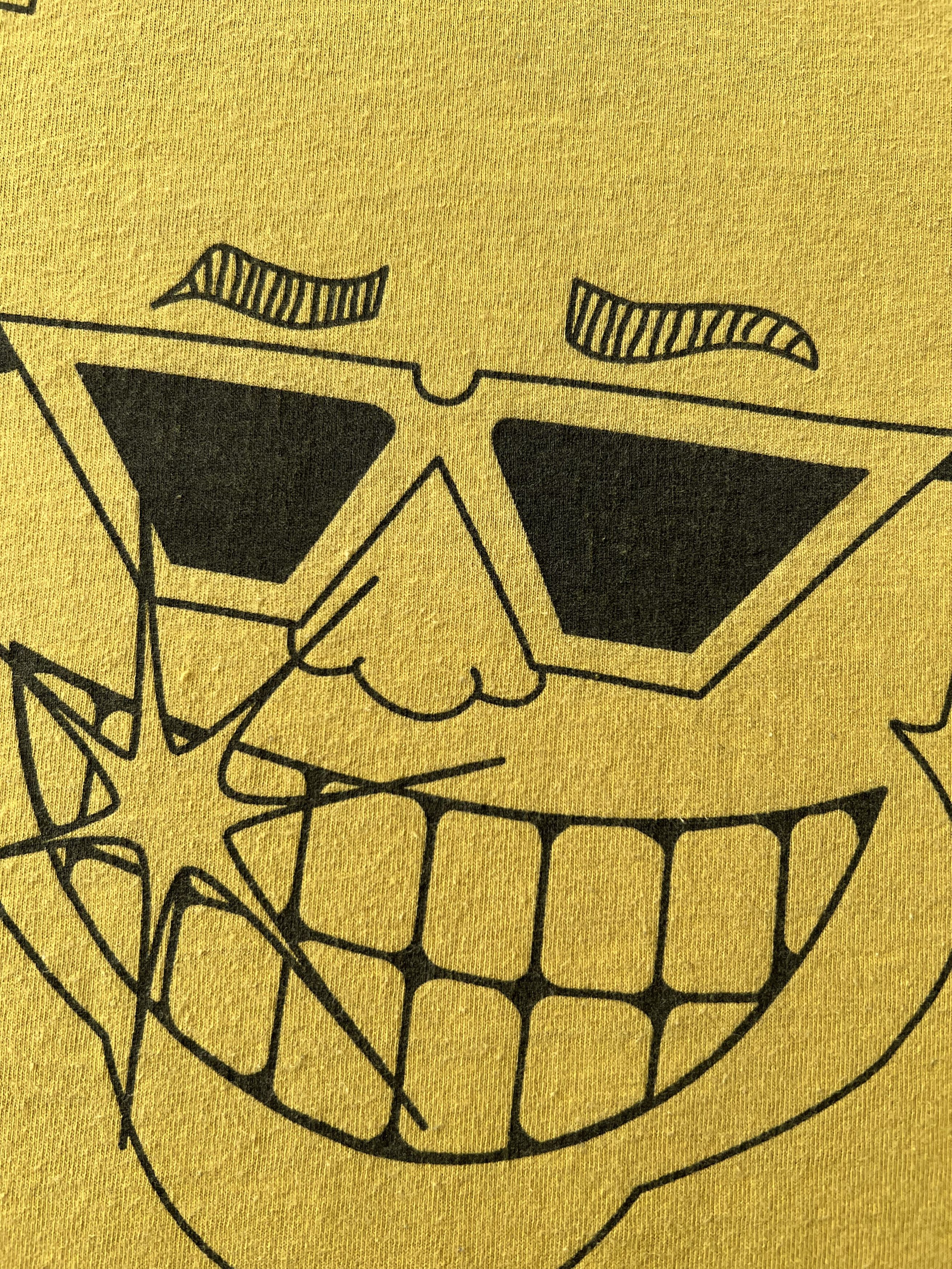 Band Tees Vintage 2000s The Toy Dolls Punk Rock Band Yellow Tee Size US L / EU 52-54 / 3 - 4 Thumbnail