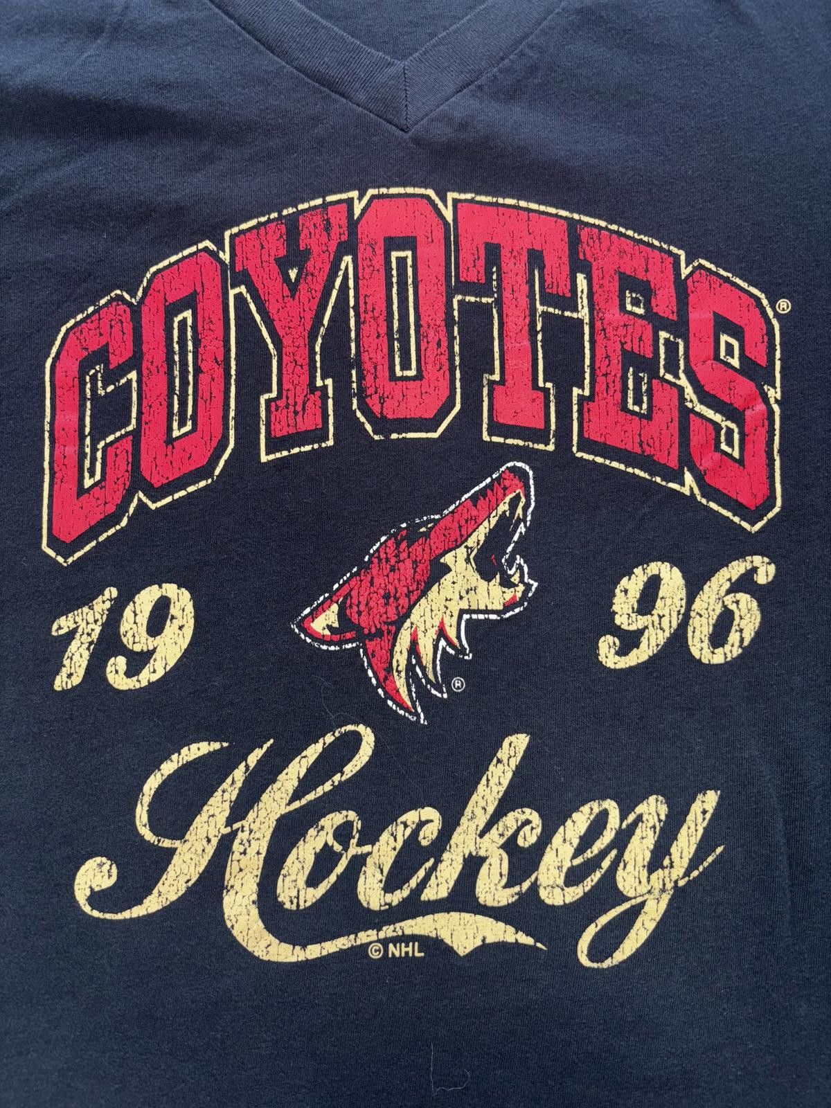 NHL Arizona Coyotes Vintage Hockey T-Shirt - Size XL Size XL / US 12-14 / IT 48-50 - 2 Thumbnail