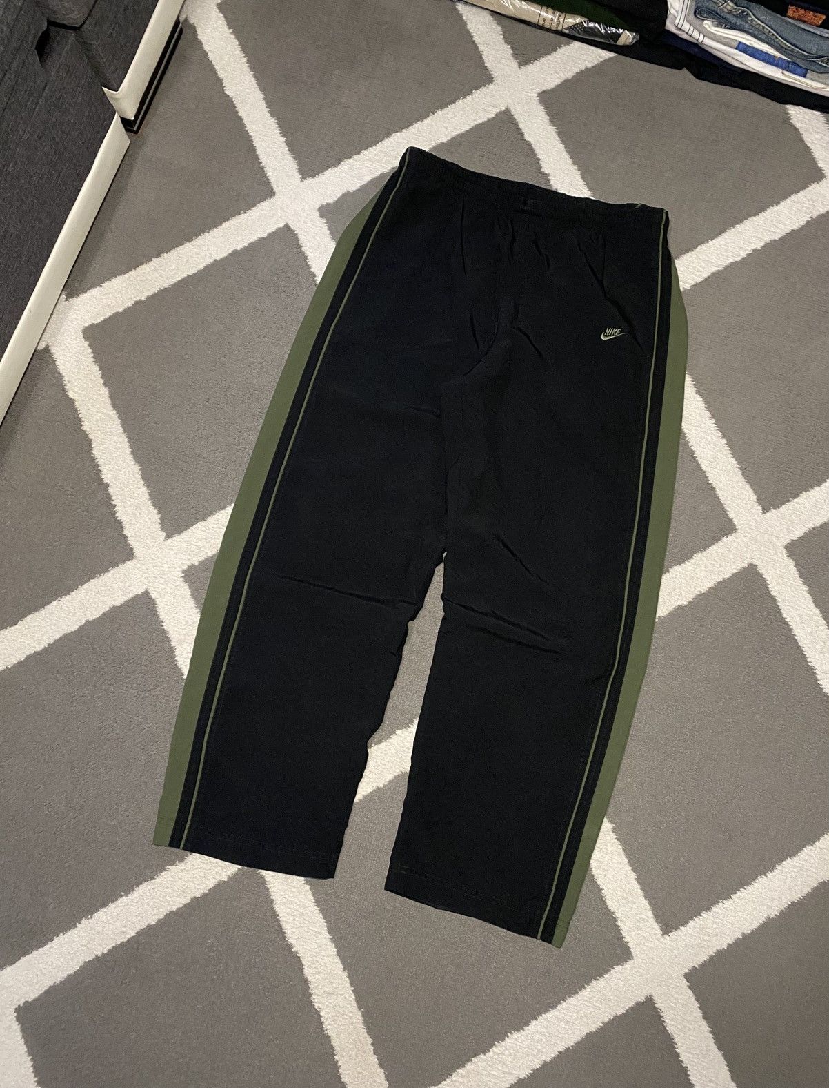 Vintage 00’s Nike Swoosh Baggy Staight Fit Sweatpants TN