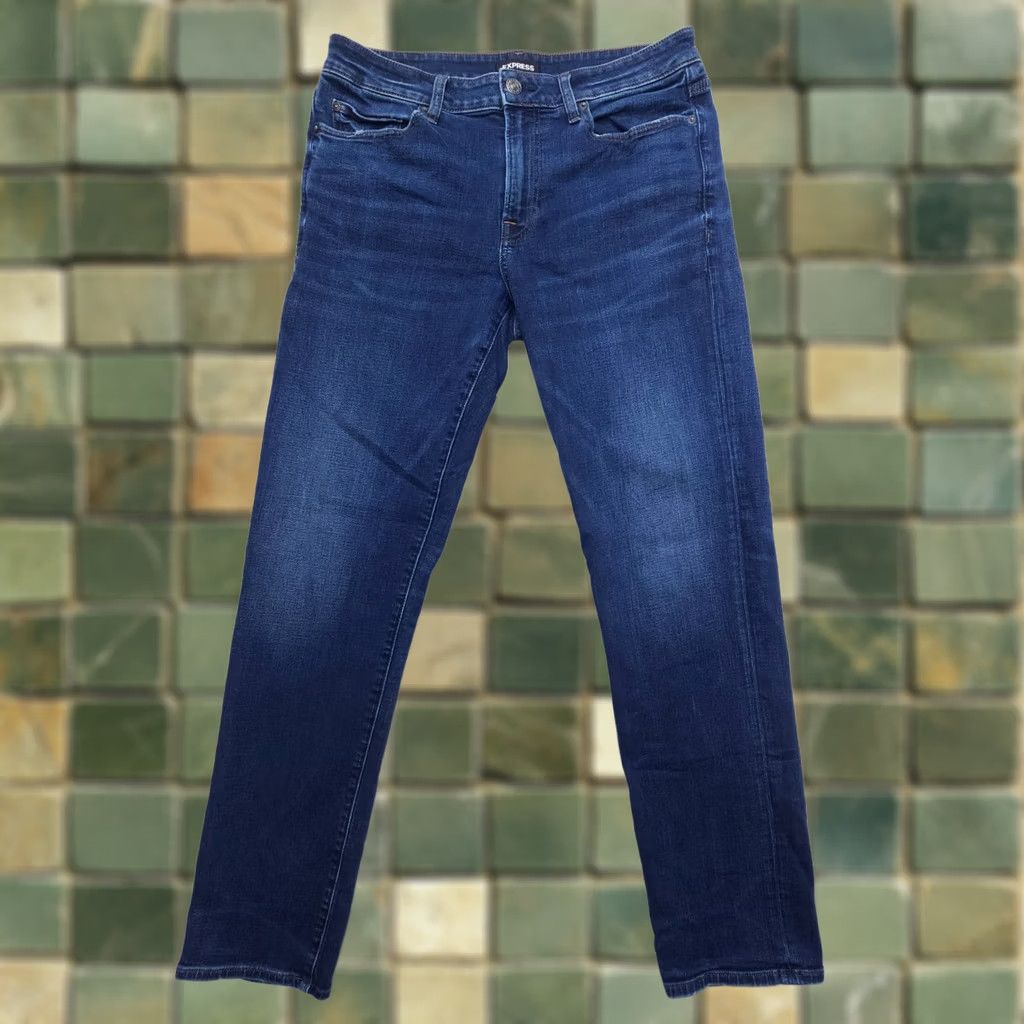 Express Express Jeans Mens Slim Straight 32 x 34 Dark Wash Denim Blue 5-Pocket Stretch Becomes 32x34 jeans Mens Regular Slim Straight Express Brand Size US 32 / EU 48 - 1 Thumbnail
