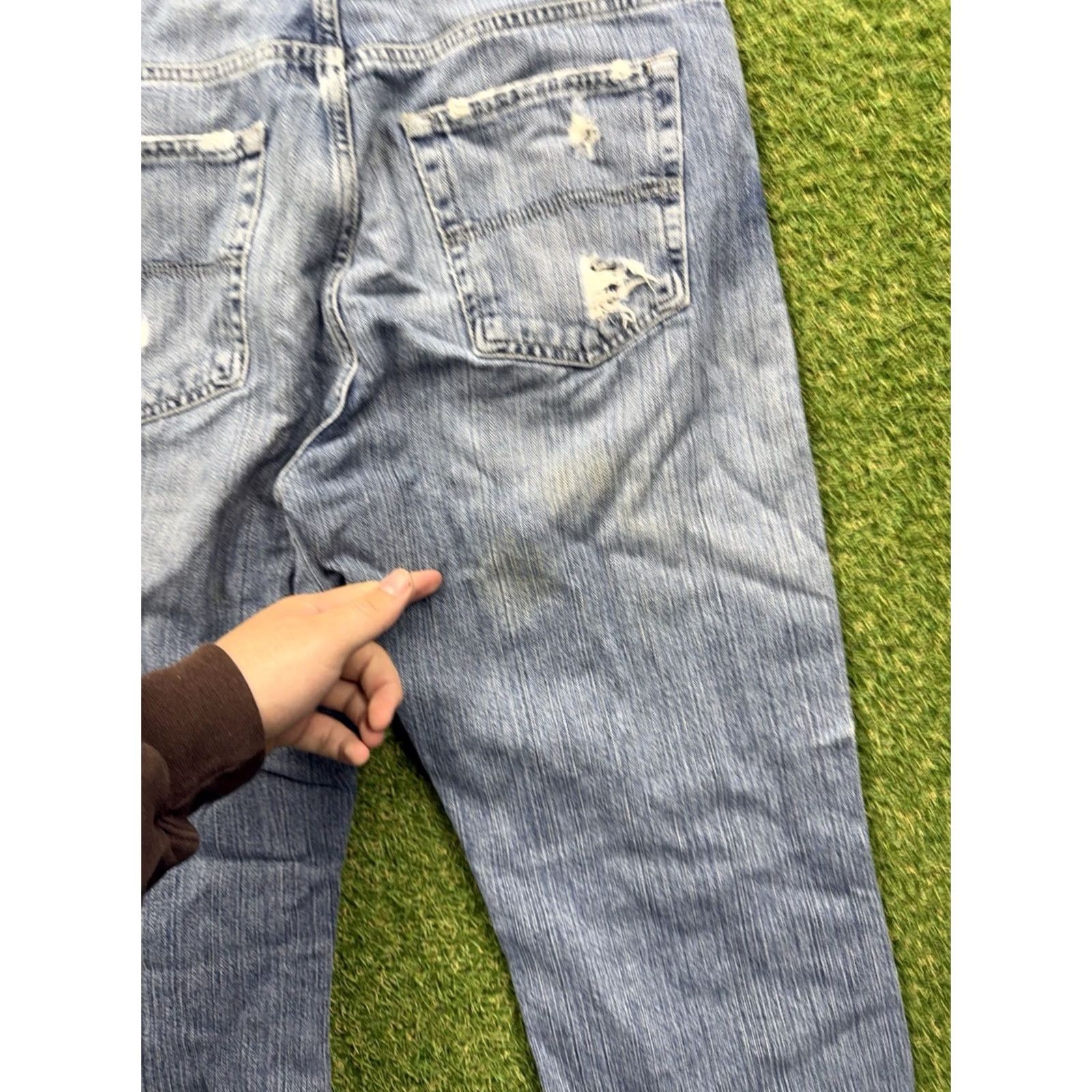 Express Express Jeans Precision Fit Mens 33x32 Quince Bootcut Light Wash Denim Distress Shirt Size US 32 / EU 48 - 5 Thumbnail