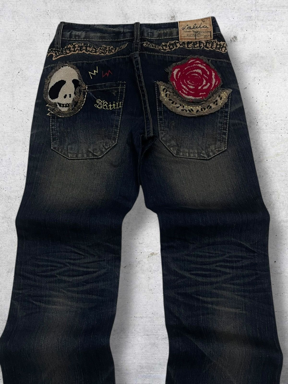 Tornado Mart 1990S LOLITA JAPAN DESIGNER SKULL ART MUDWASH ICONIC DENIM Size US 28 / EU 44 - 11 Thumbnail