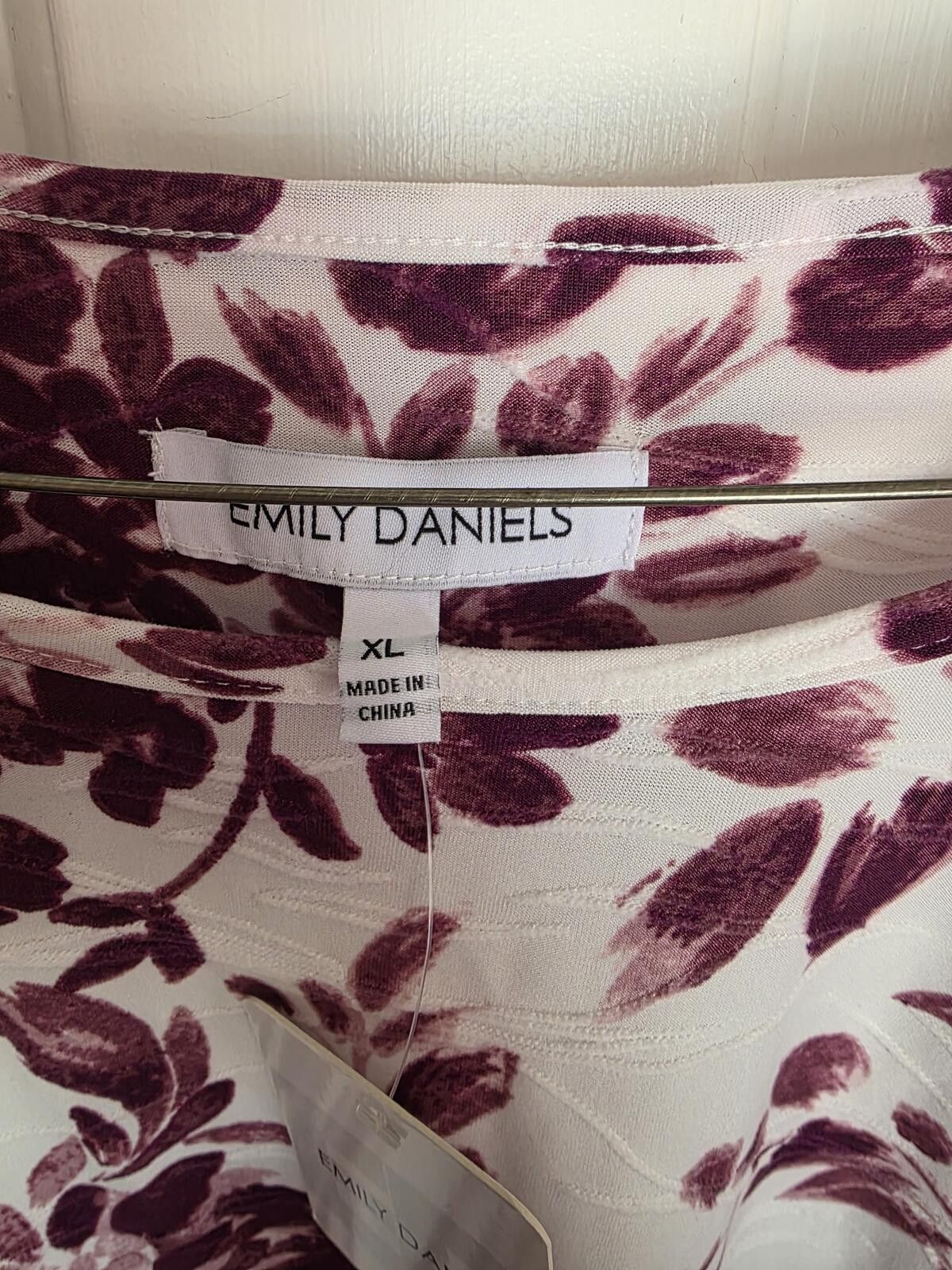 Other Emily Daniels XL Floral Print 3/4 Sleeve Top White & Purple Size XL / US 12-14 / IT 48-50 - 4 Thumbnail