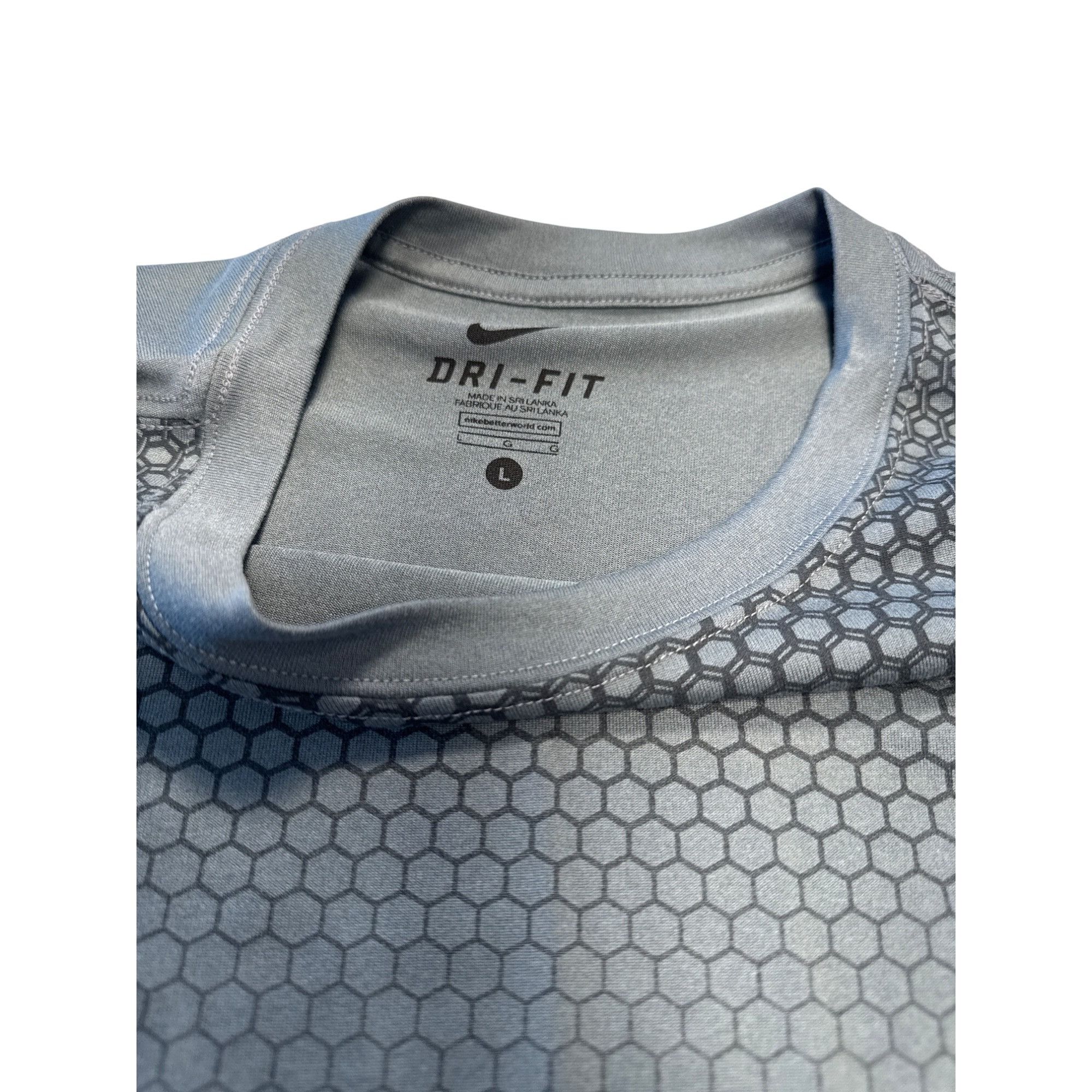 Nike Nike Mens Dri-FIT Short Sleeve Performance T-Shirt Sze L SKU Size US L / EU 52-54 / 3 - 4 Thumbnail