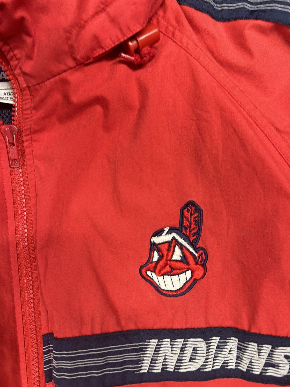 MLB × Vintage Crazy Vintage Cleveland Indians MLB Red Windbreaker Jacket Size US XL / EU 56 / 4 - 2 Thumbnail