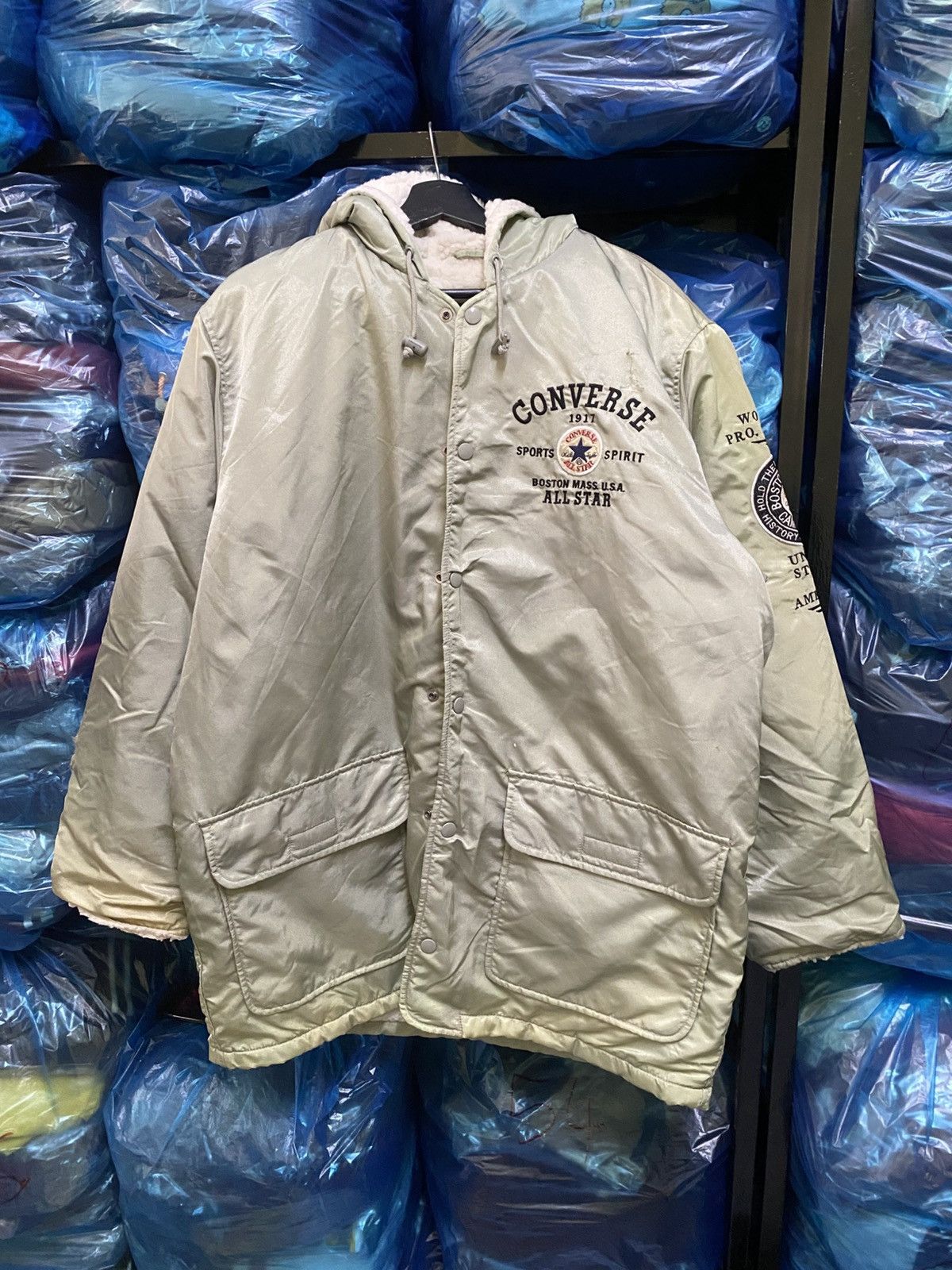 Converse Vintage Converse All Star Padded Parka Jacket Sherpa Lining Size US M / EU 48-50 / 2 - 1 Thumbnail