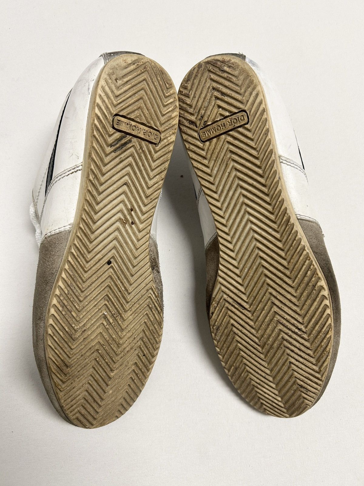 Dior 2006 B95 Low Top Sneakers Size US 7 / EU 40 - 10 Thumbnail