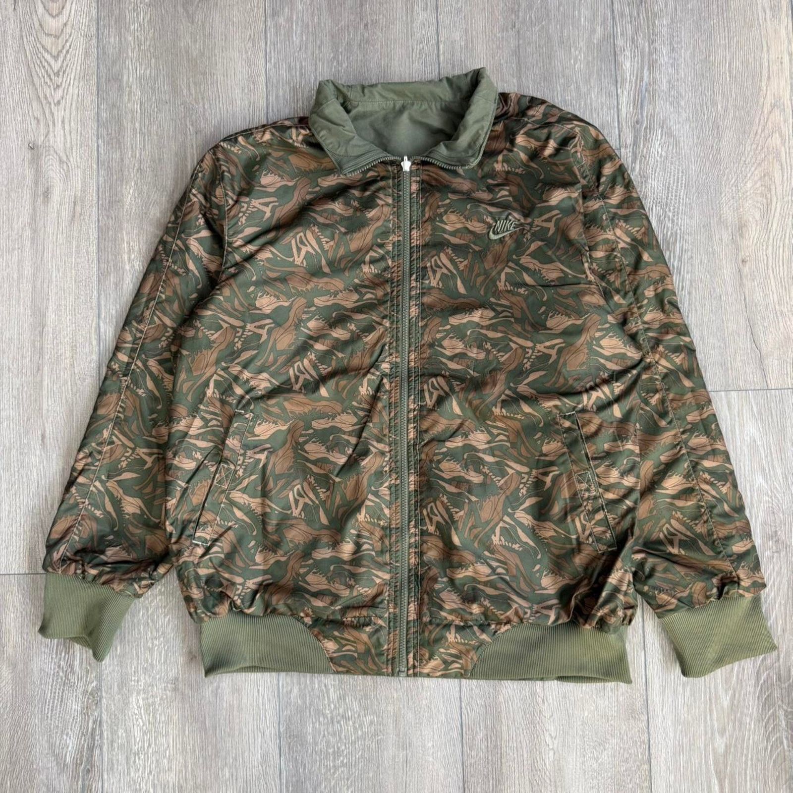 Nike Vintage y2k nike reversible zip up jacket with sneaker camo Size US XL / EU 56 / 4 - 6 Thumbnail