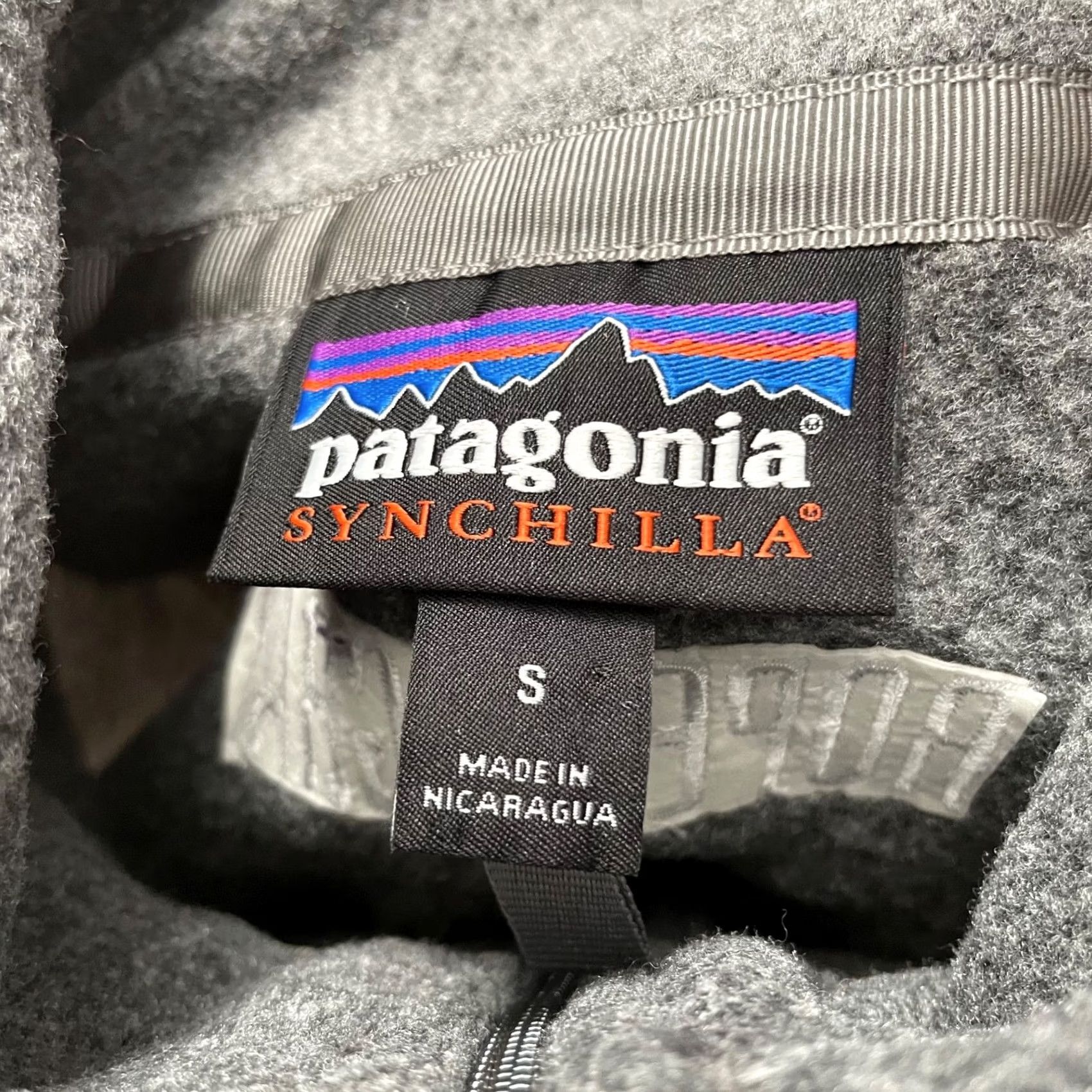 Patagonia Patagonia Synchilla Womens S Vest Full Zip Heathered Black Nickel 23015 Size S / US 4 / IT 40 - 4 Thumbnail