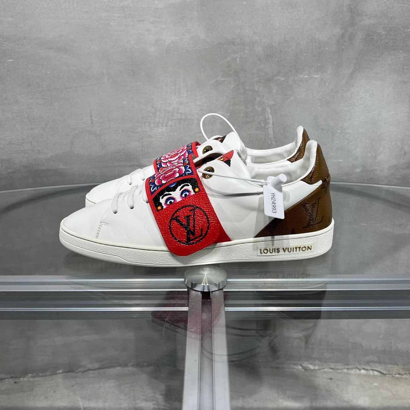 Louis Vuitton LV Kansai Yamamoto Limited White Sneakers UK3.5/37.5 Size US 6.5 / IT 36.5 - 3 Thumbnail