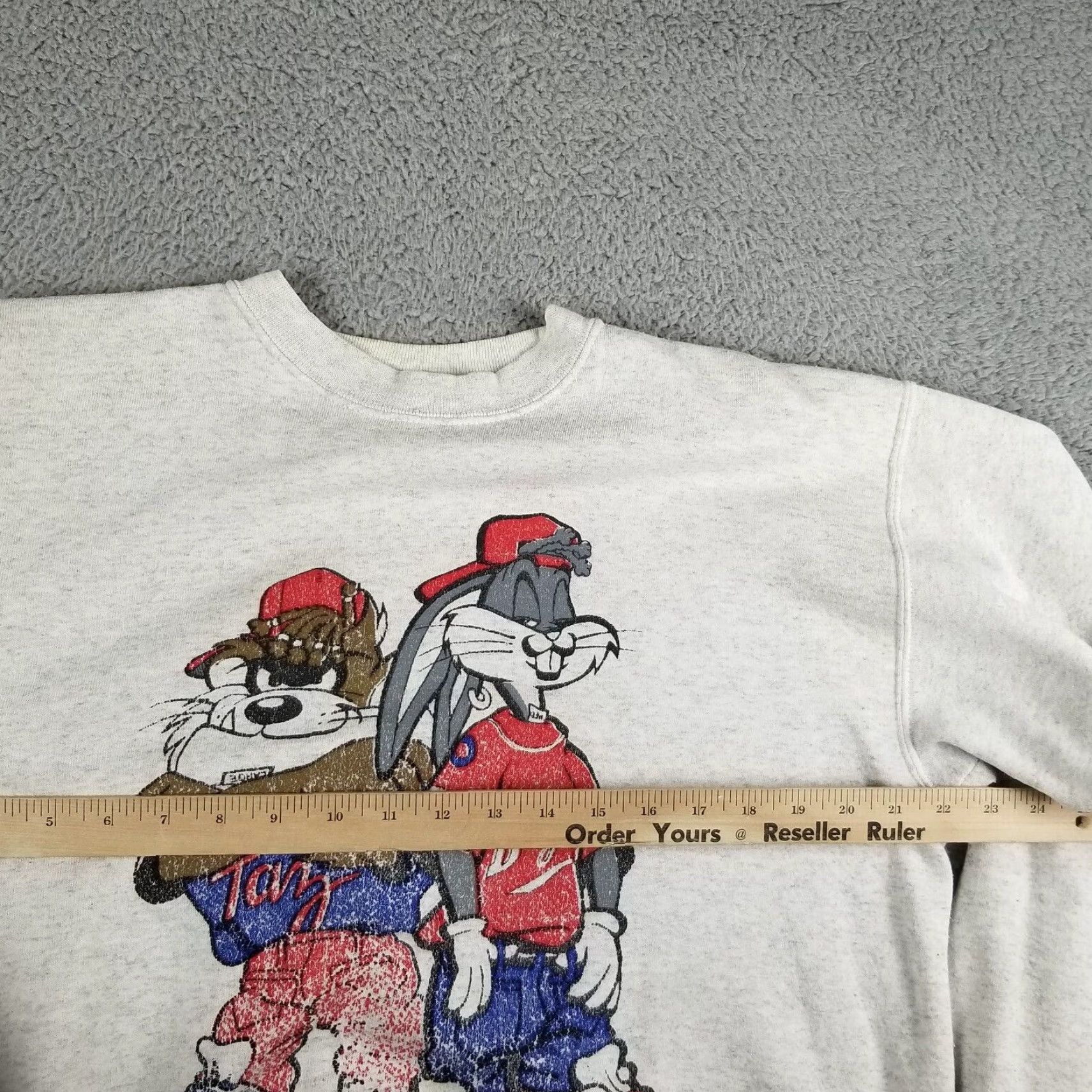 Akris Vintage 90s Taz & Bugs Bunny Hip Hop Crewneck Sweatshirt Men Large Ivory Cartoon Animals Cartoon Hip Hop Limited Edition Size US L / EU 52-54 / 3 - 4 Thumbnail