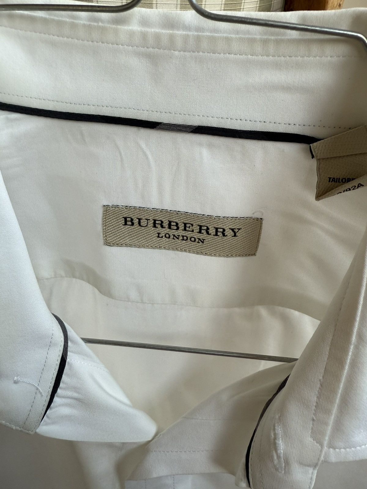 Burberry Burberry London White Button-Down Shirt – Slim Fit, Medium Size US M / EU 48-50 / 2 - 3 Thumbnail