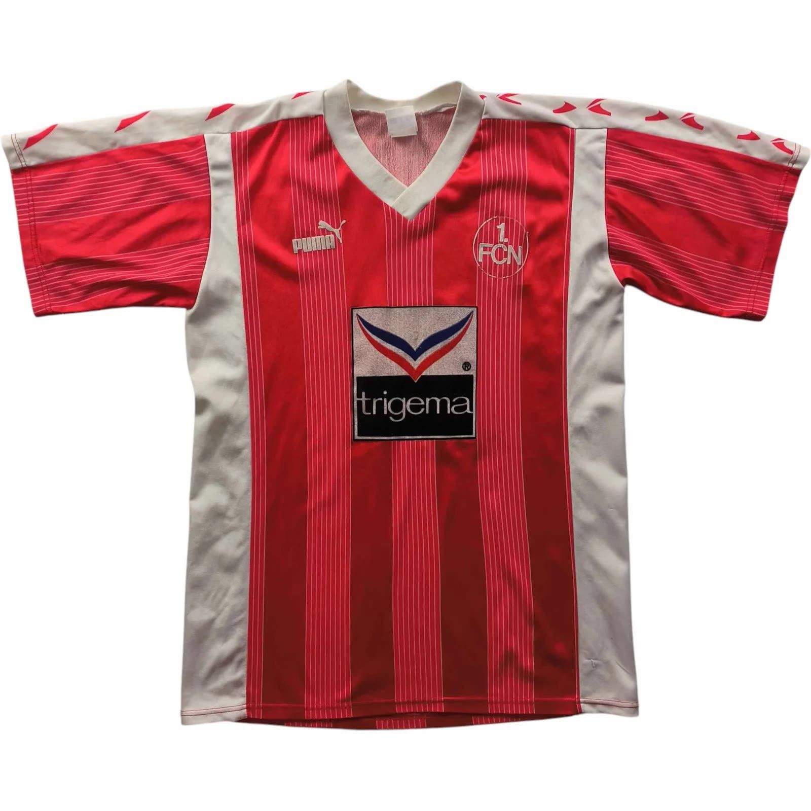 Puma Nürnberg 1993-94 Puma home football jersey size L Size US L / EU 52-54 / 3 - 1 Thumbnail