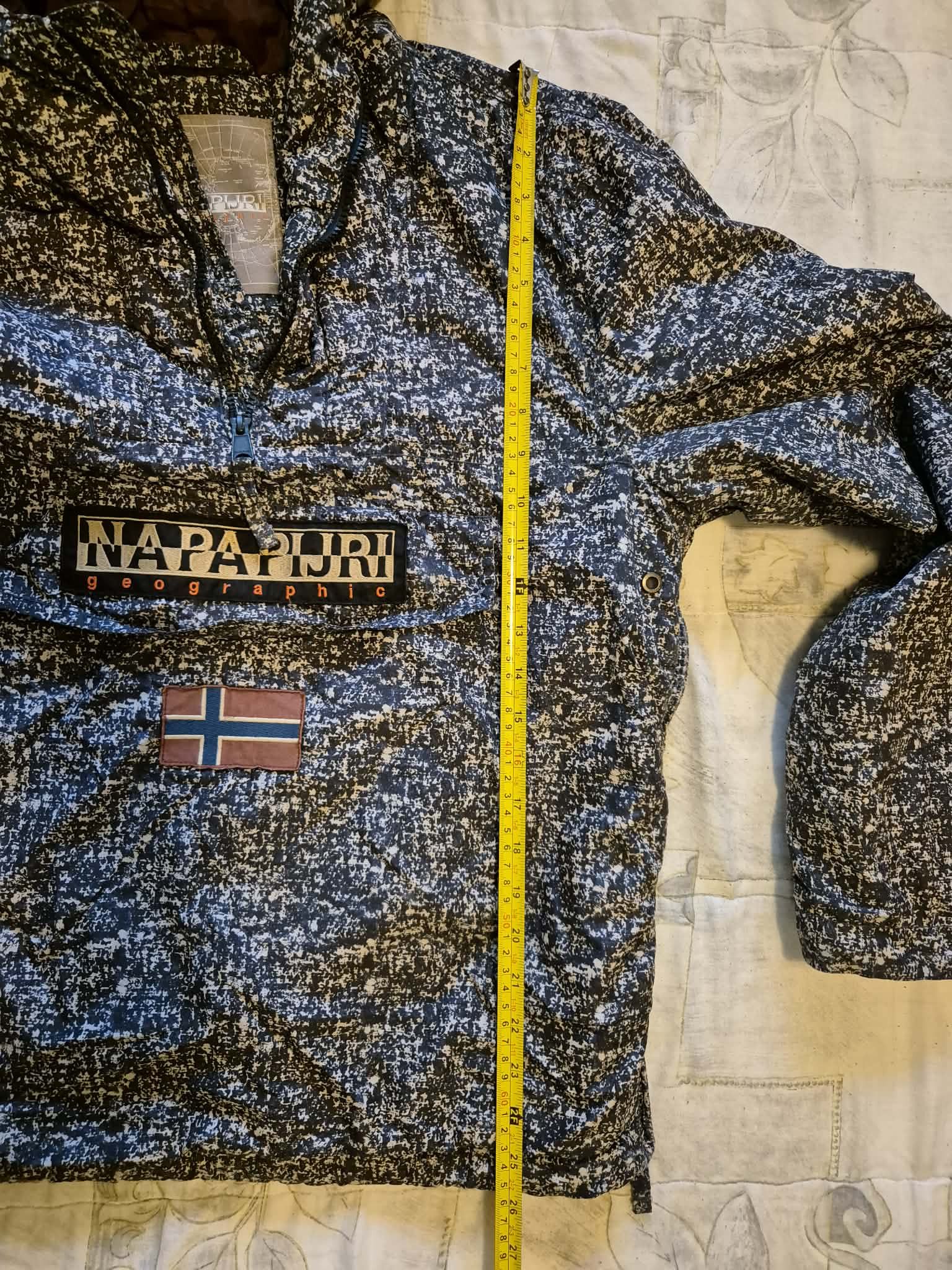 Napapijri Napapijri Casual Raincoat Ski Winter Jacket size L (fits M) Size US M / EU 48-50 / 2 - 5 Thumbnail