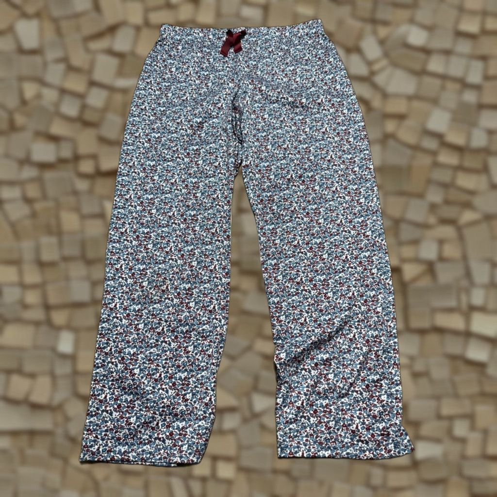Lands' End Lands' End Women's Pajama Pants, Floral Sleepwear, Medium, Blue White Purple, Drawstring, Lightweight, Regular, Machine Washable, Sleepwear Size 32" / US 10 / IT 46 - 1 Thumbnail