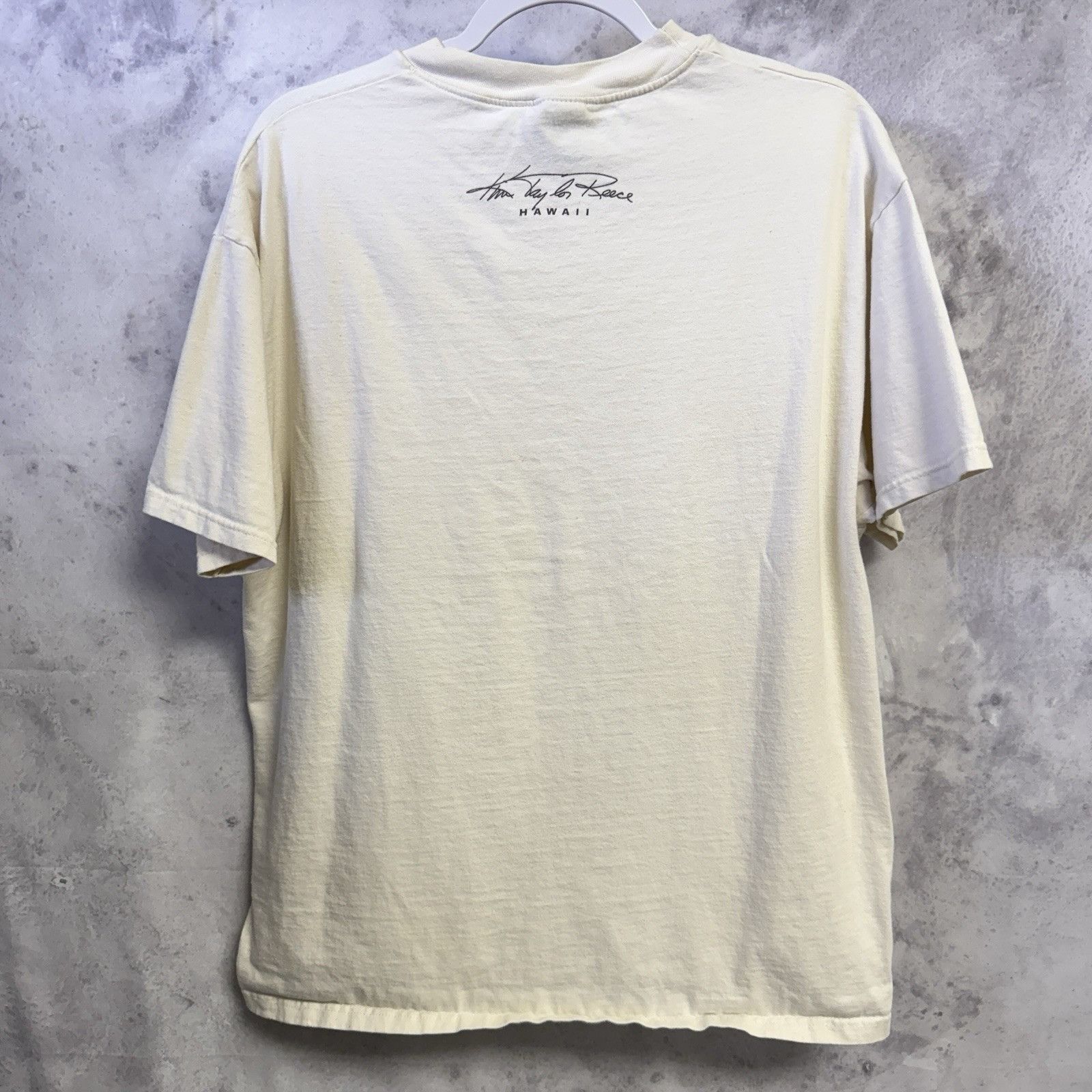 Vintage Vintage Kim Taylor Reese Hawaii T Shirt Cream Mens XL Size US XL / EU 56 / 4 - 3 Thumbnail