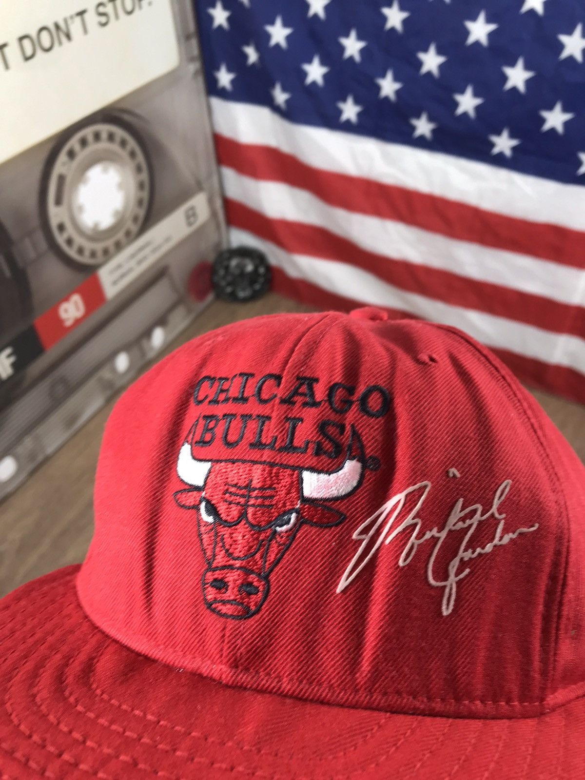 NBA × Vintage Vintage 90s Chicago Bulls Jordan 23 Cap Hat Size ONE SIZE - 2 Thumbnail